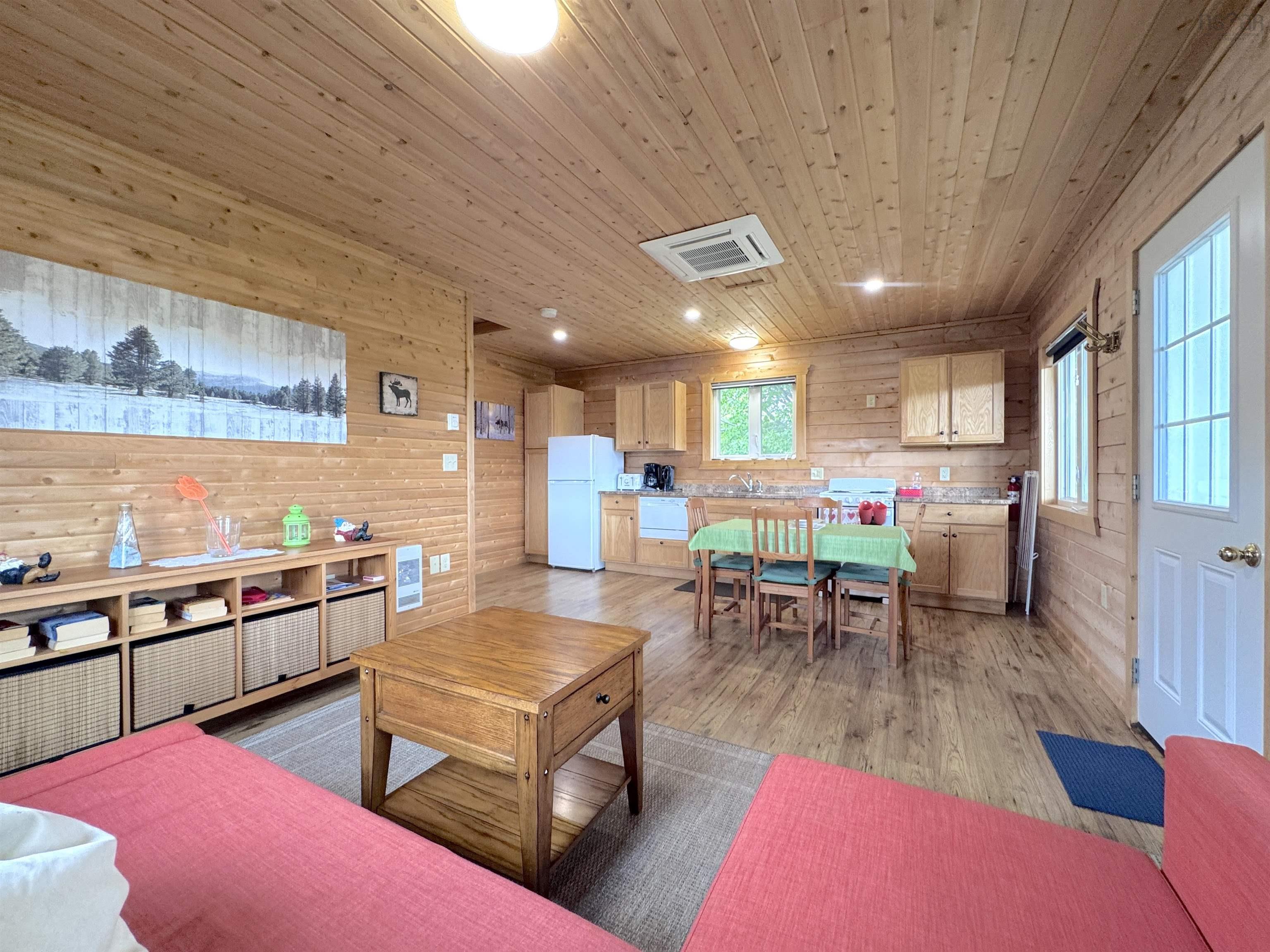 $699,900.00: 1047 West Side Middle River Road, Middle River