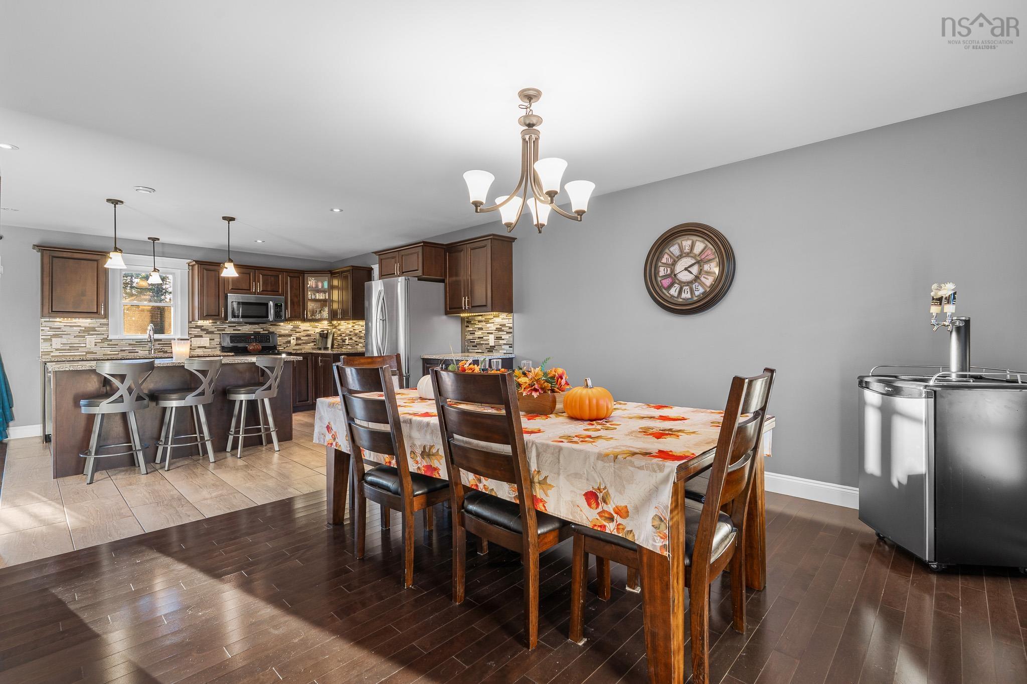 $1,050,000.00: 196 Confederation Avenue, Fall River