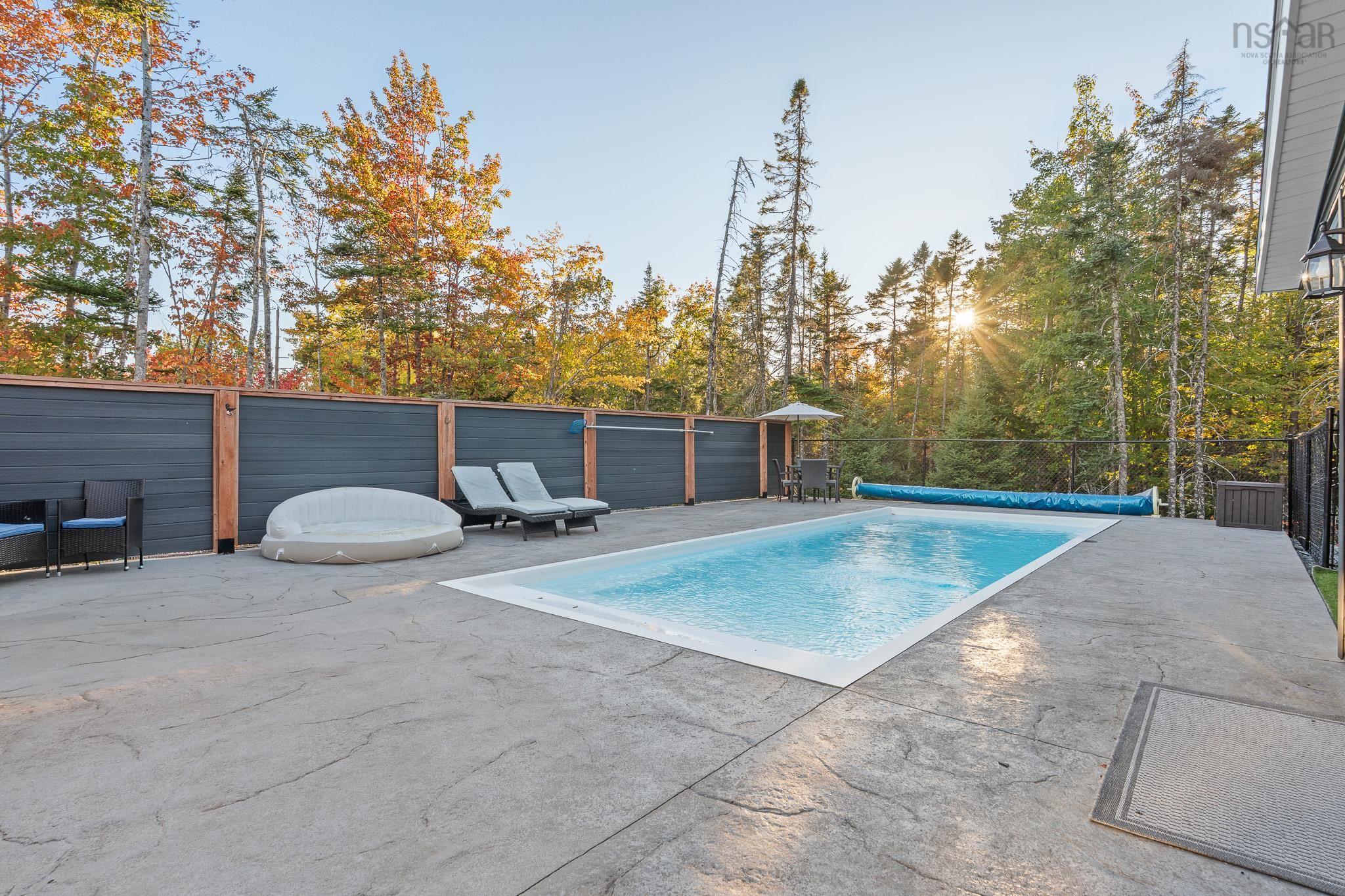 $1,050,000.00: 196 Confederation Avenue, Fall River