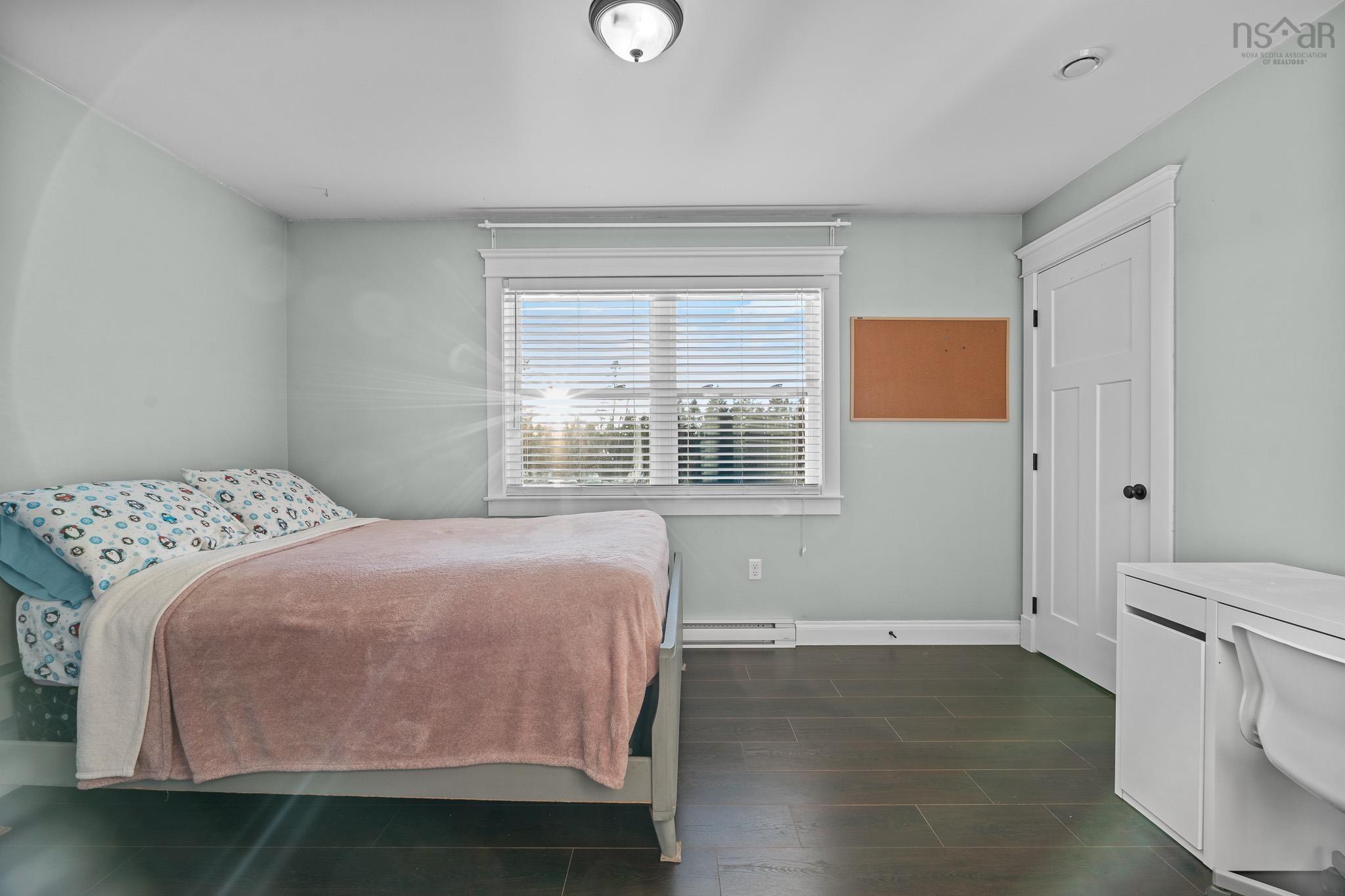 $1,050,000.00: 196 Confederation Avenue, Fall River