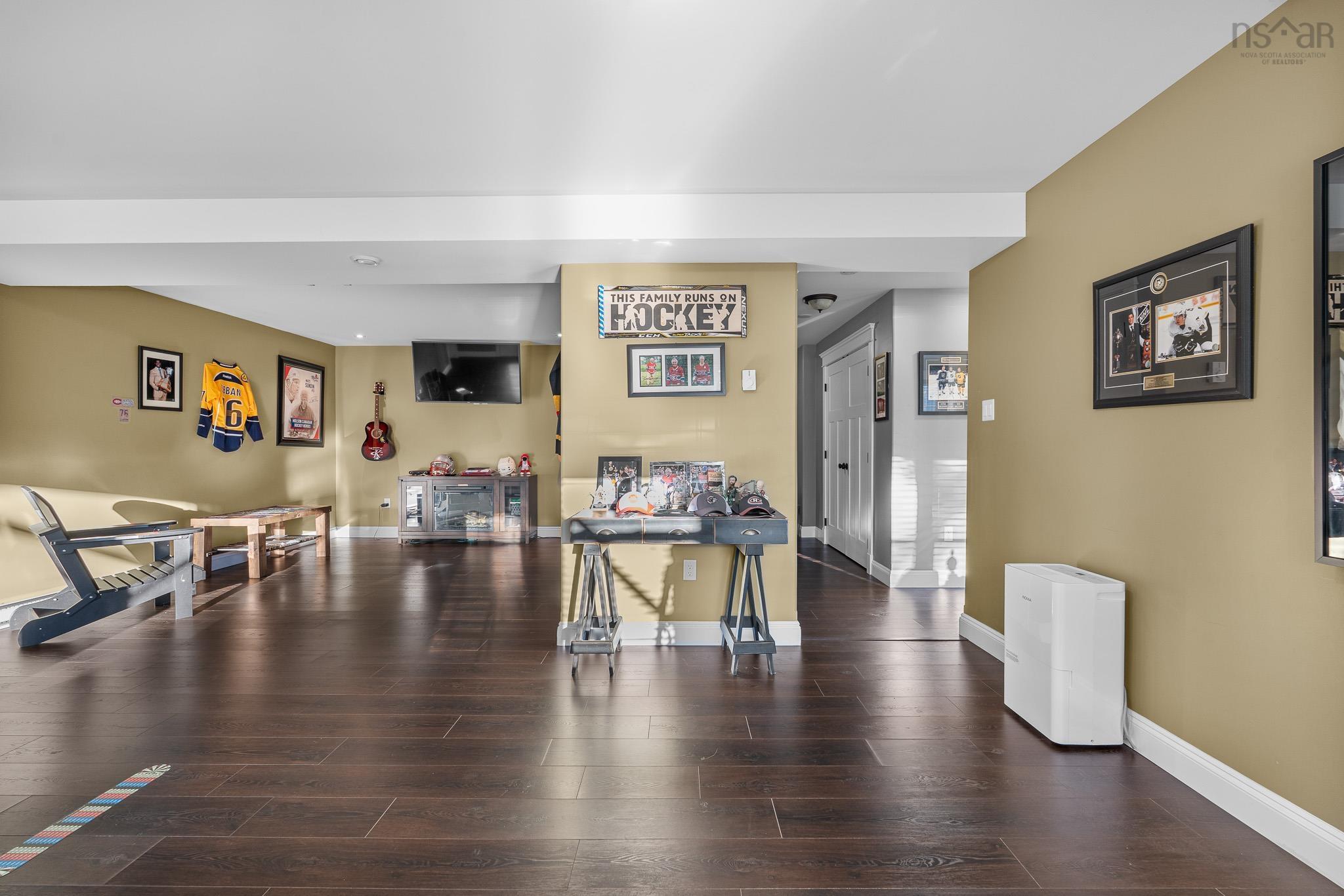 $1,050,000.00: 196 Confederation Avenue, Fall River