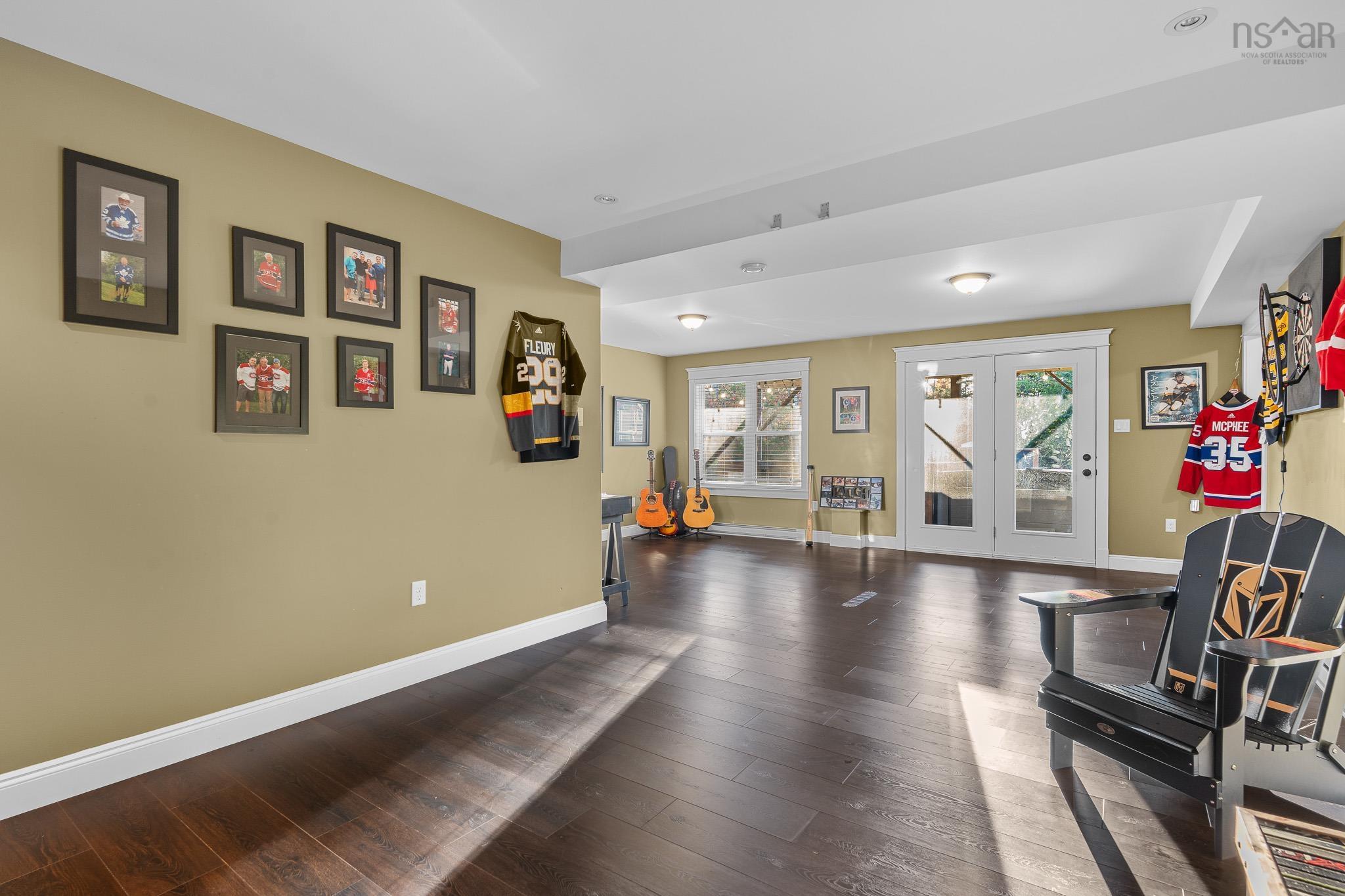 $1,050,000.00: 196 Confederation Avenue, Fall River