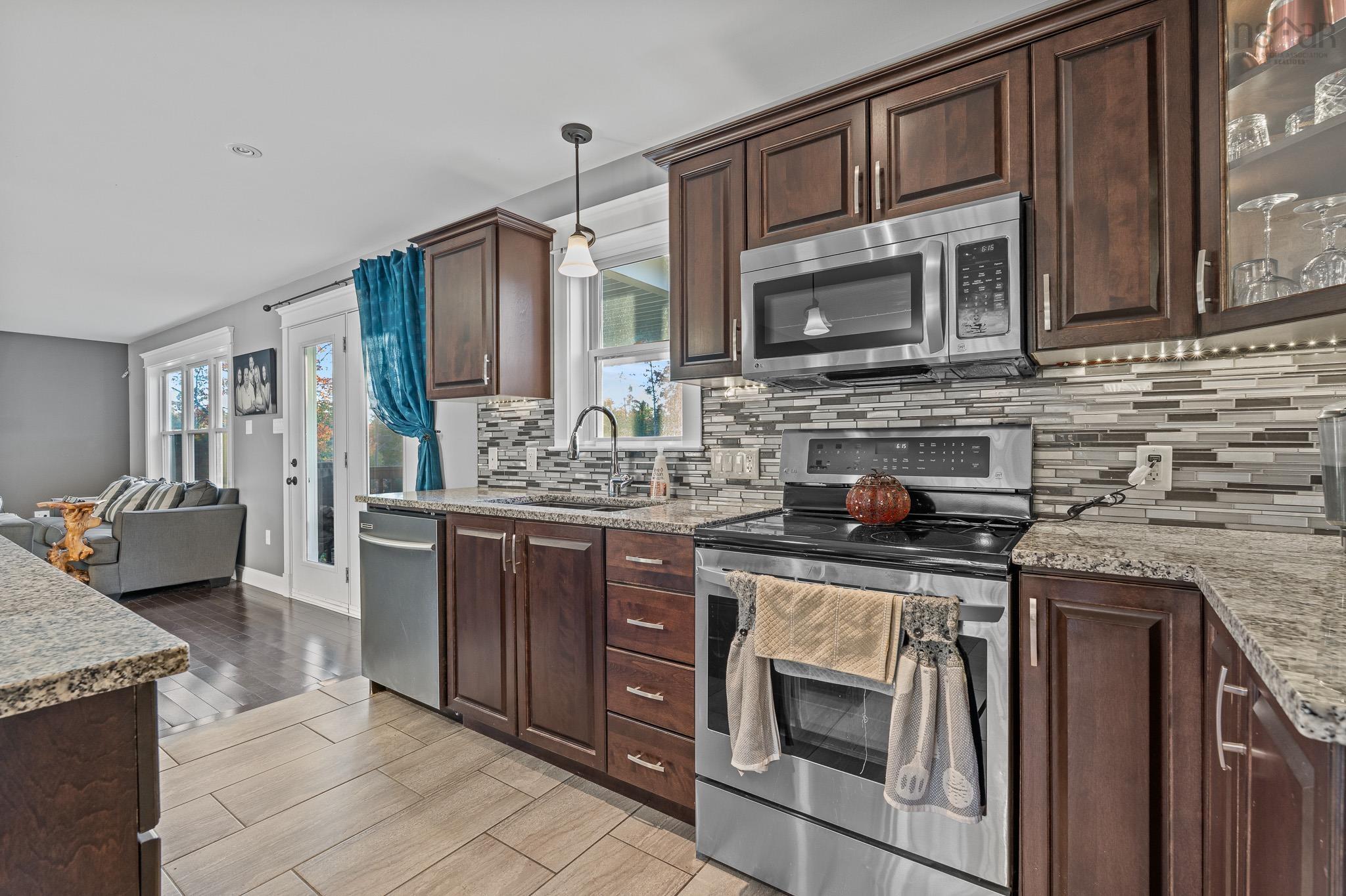 $1,050,000.00: 196 Confederation Avenue, Fall River