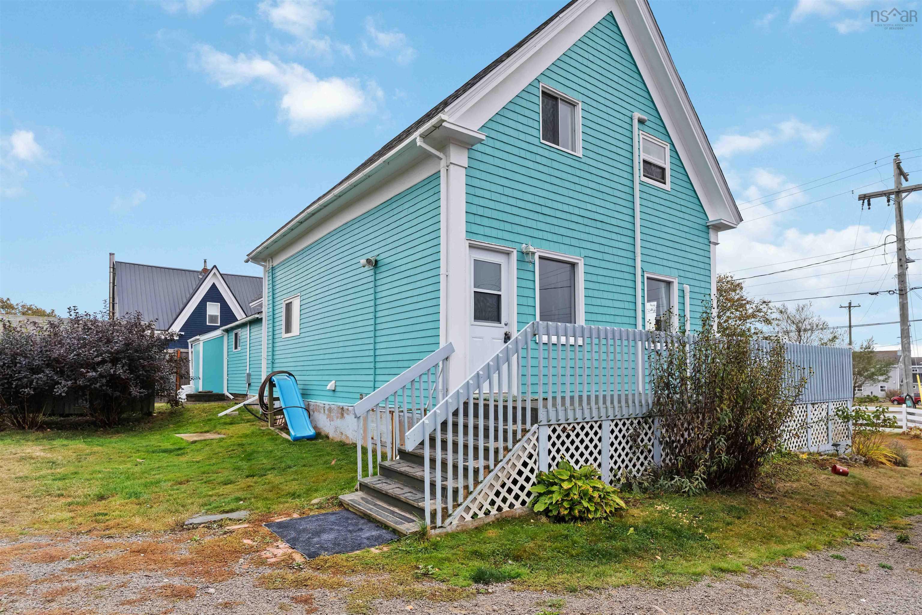 $275,000.00: 31 Overcove Road, Freeport