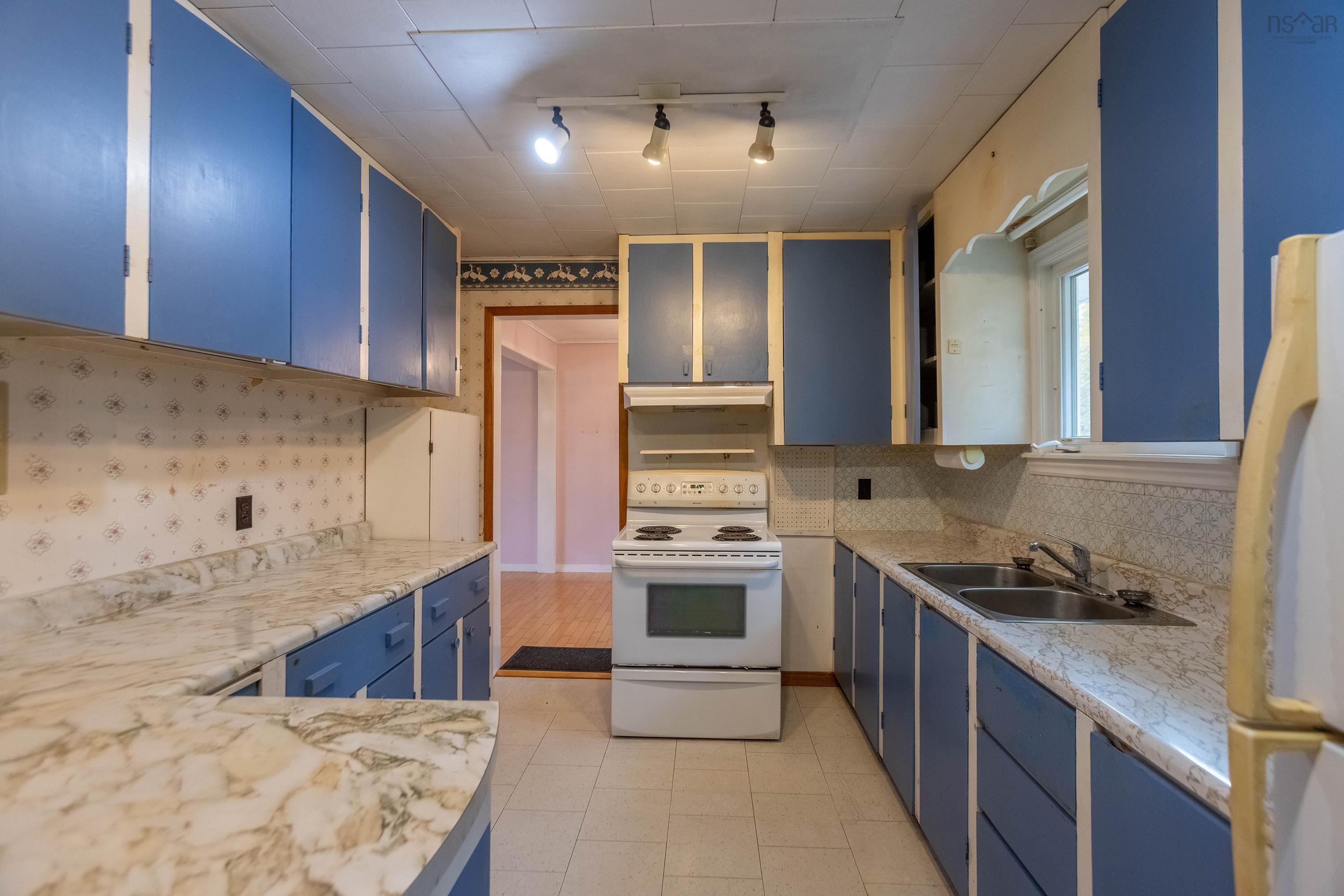 $229,900.00: 9242 Highway 2, Southampton