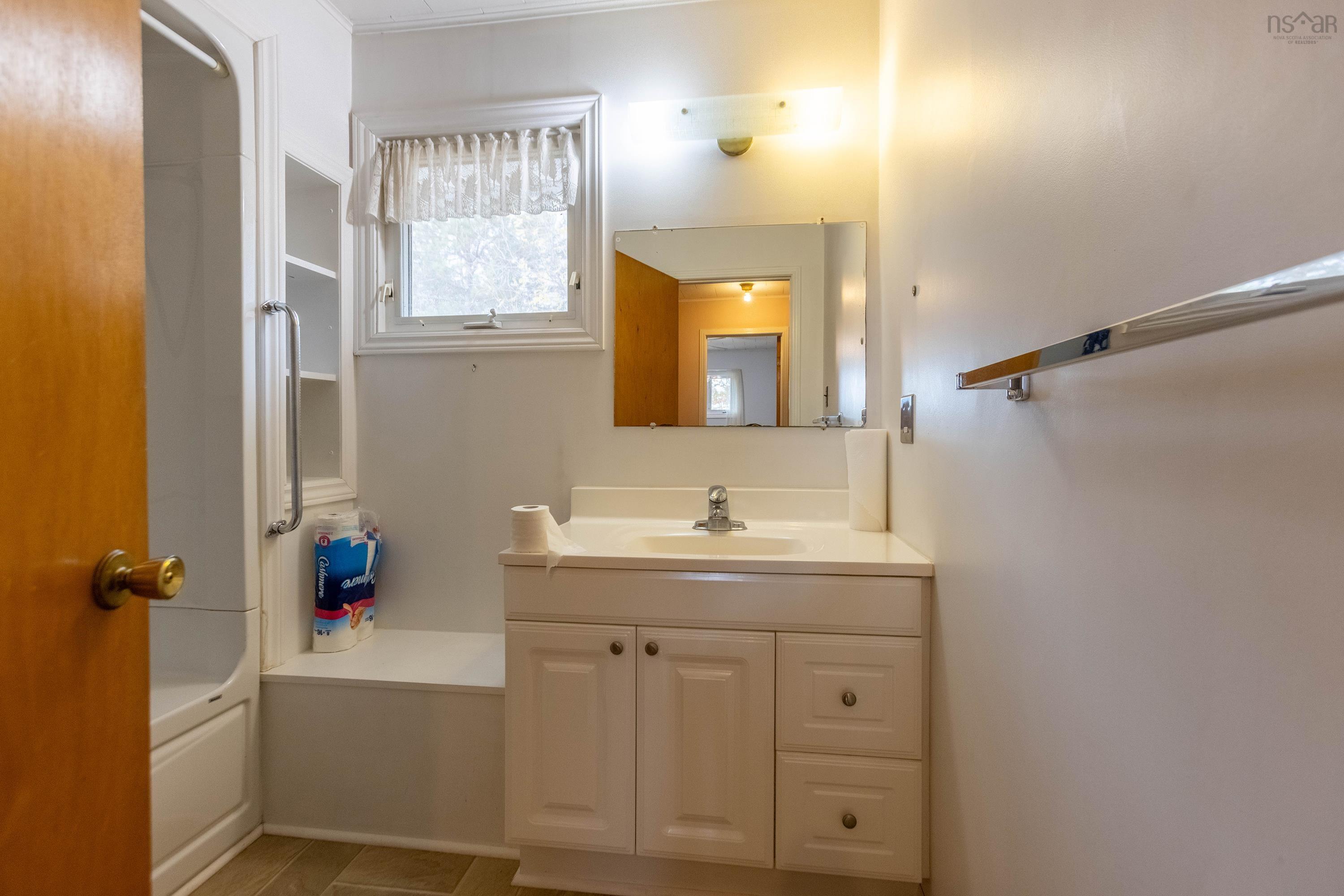 $229,900.00: 9242 Highway 2, Southampton