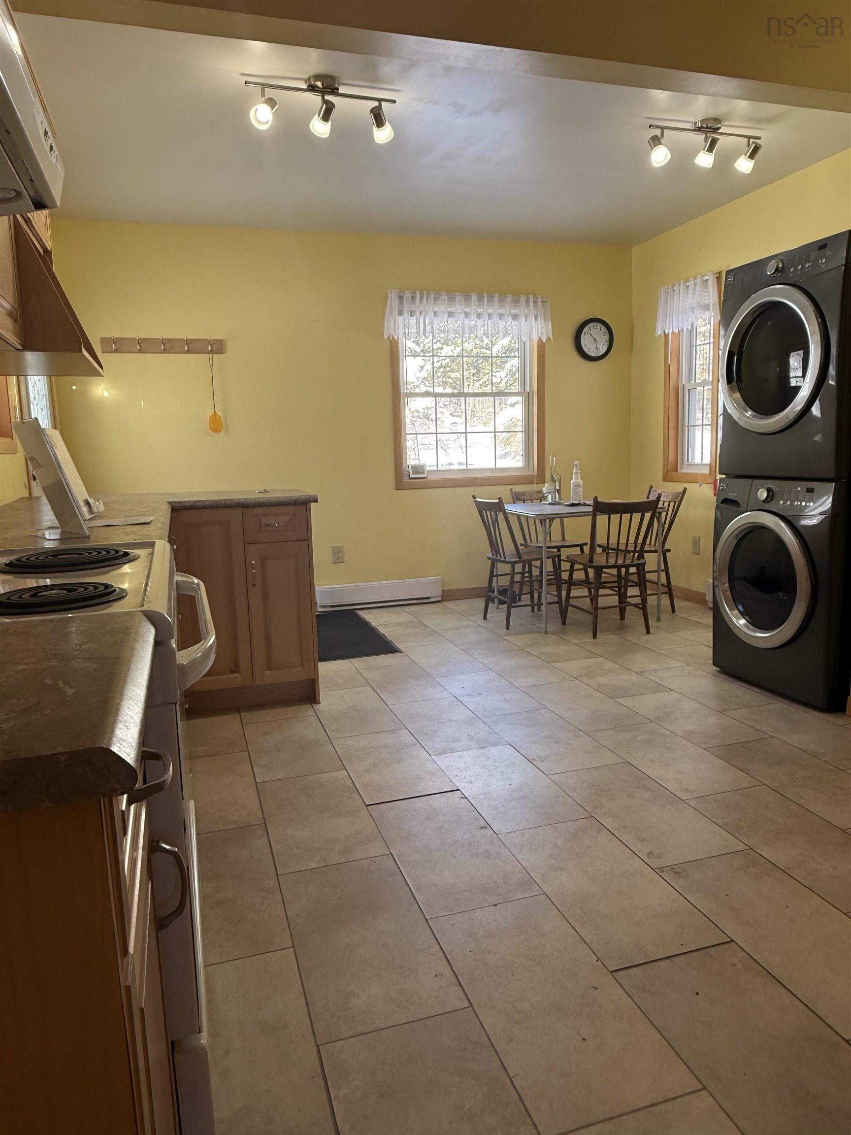 $311,999.00: 1045 336 Highway, Dean