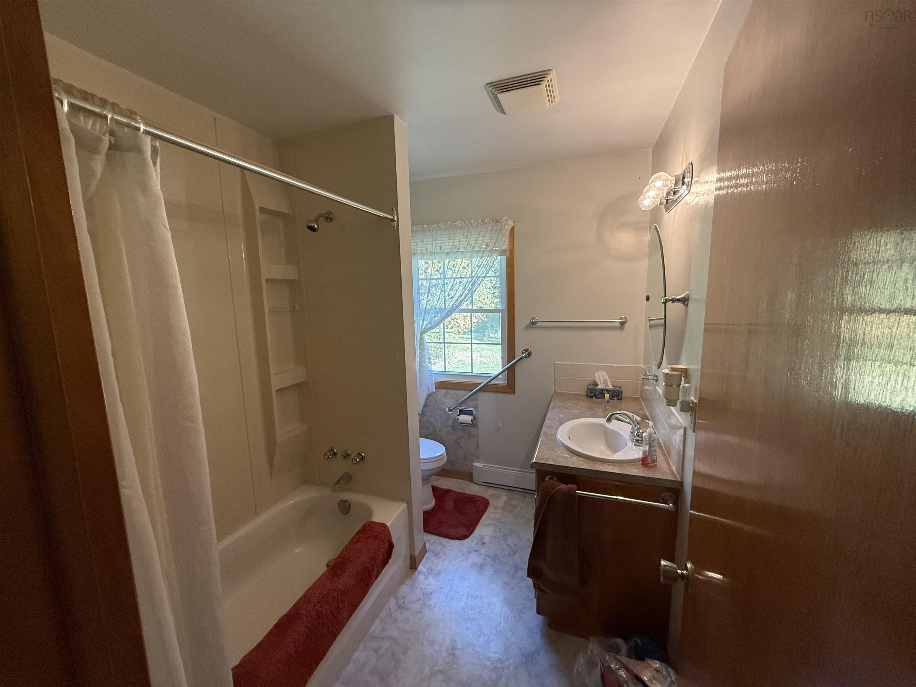 $311,999.00: 1045 336 Highway, Dean