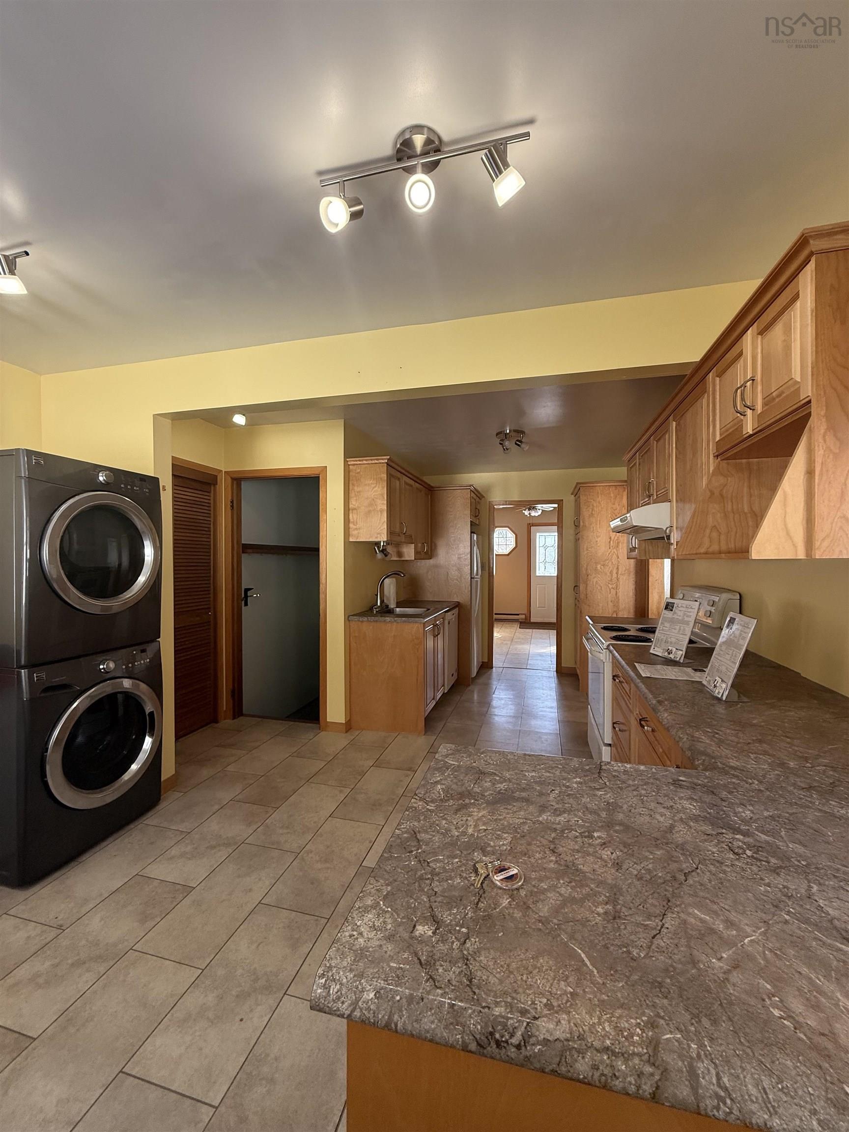 $311,999.00: 1045 336 Highway, Dean