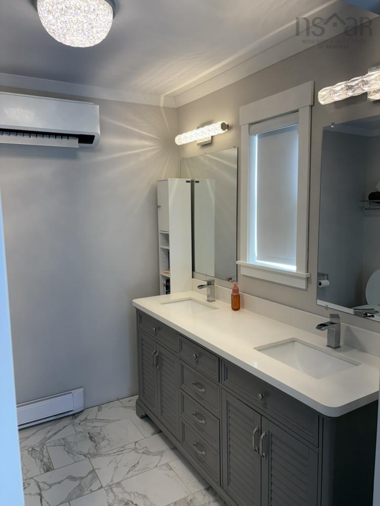 $595,000.00: 25 Lakewood Drive, Brooklyn