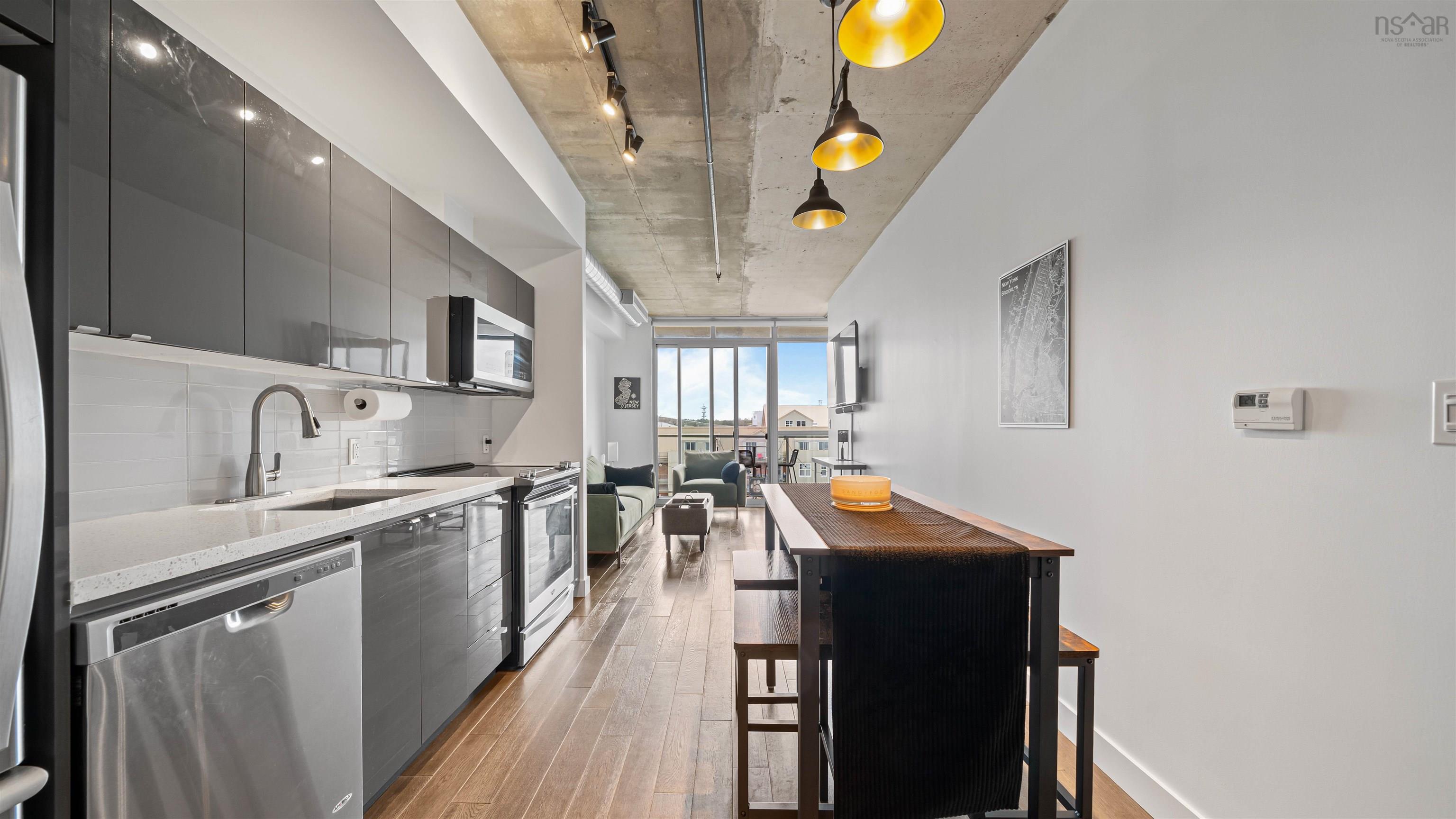 $474,900.00: 515 1065 Barrington Street, Halifax