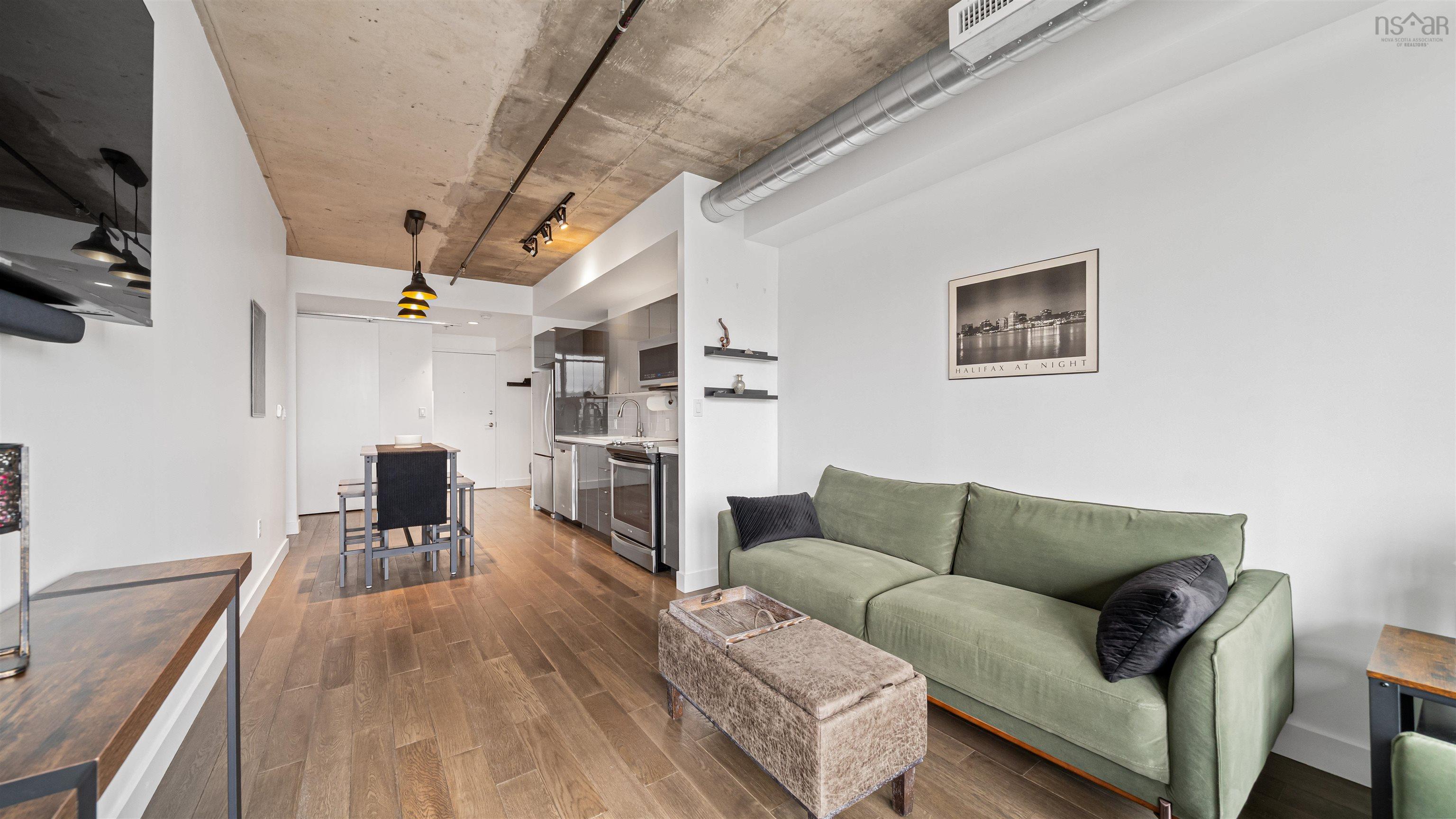 $474,900.00: 515 1065 Barrington Street, Halifax