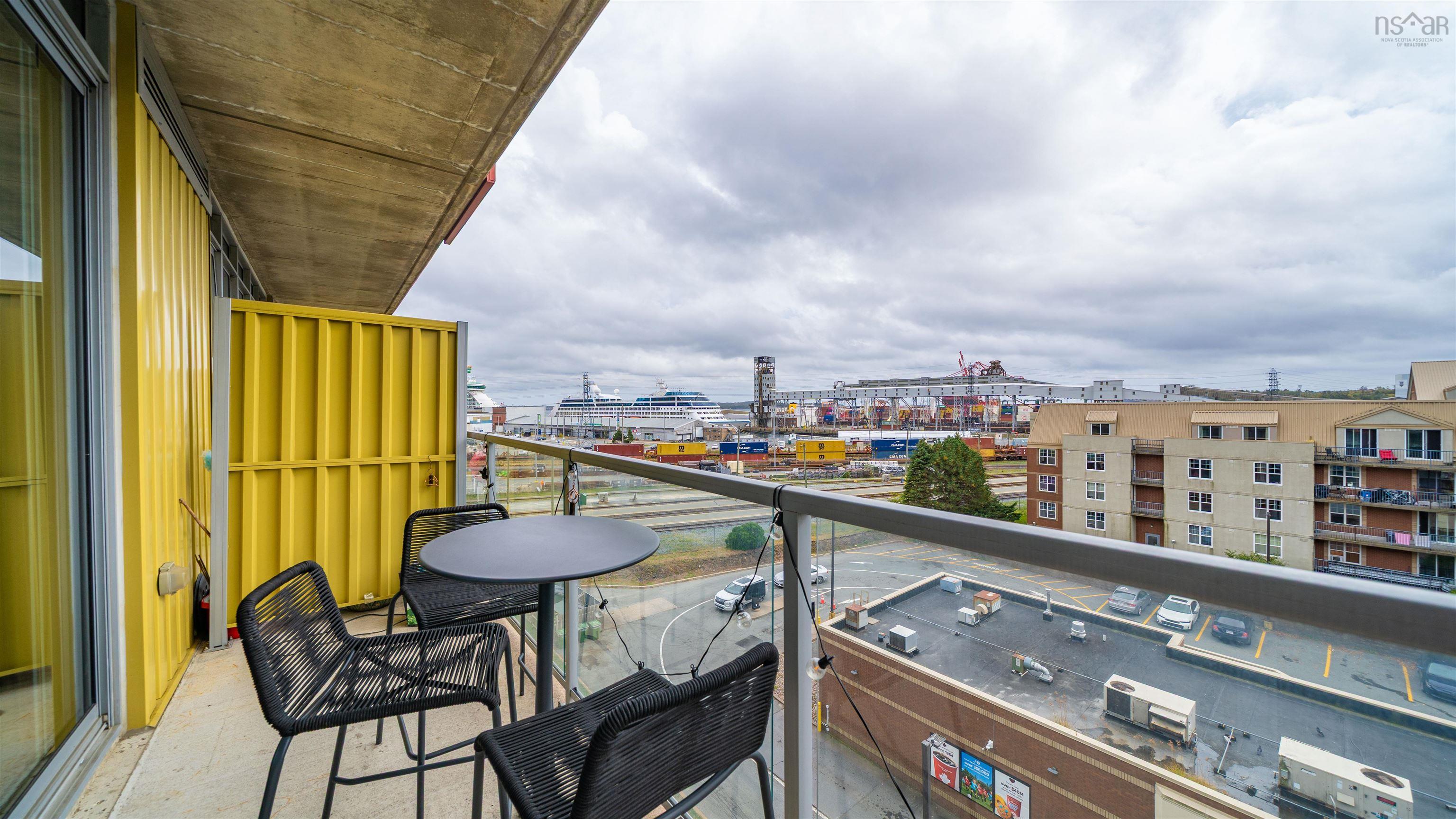 $474,900.00: 515 1065 Barrington Street, Halifax