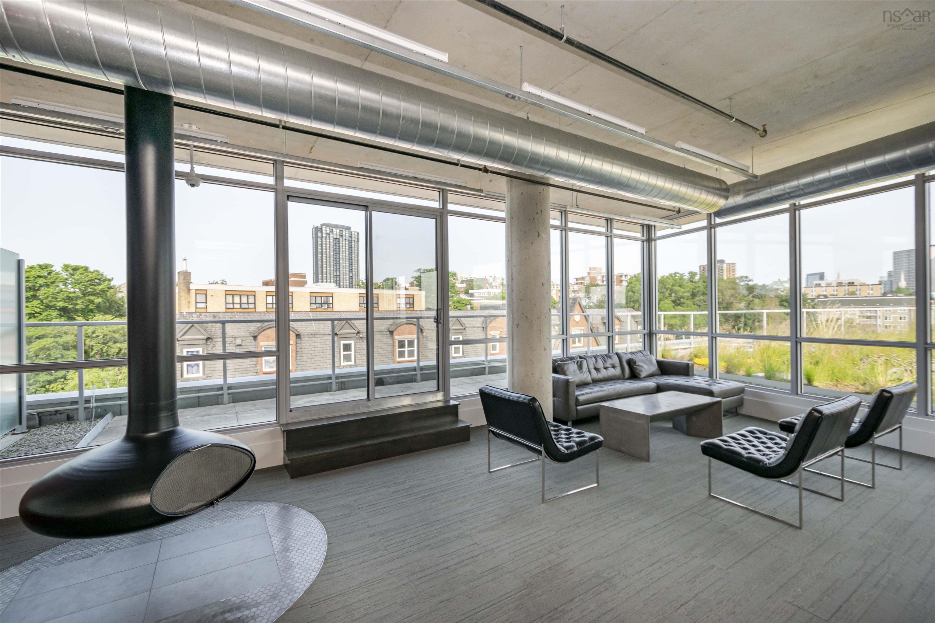 $474,900.00: 515 1065 Barrington Street, Halifax