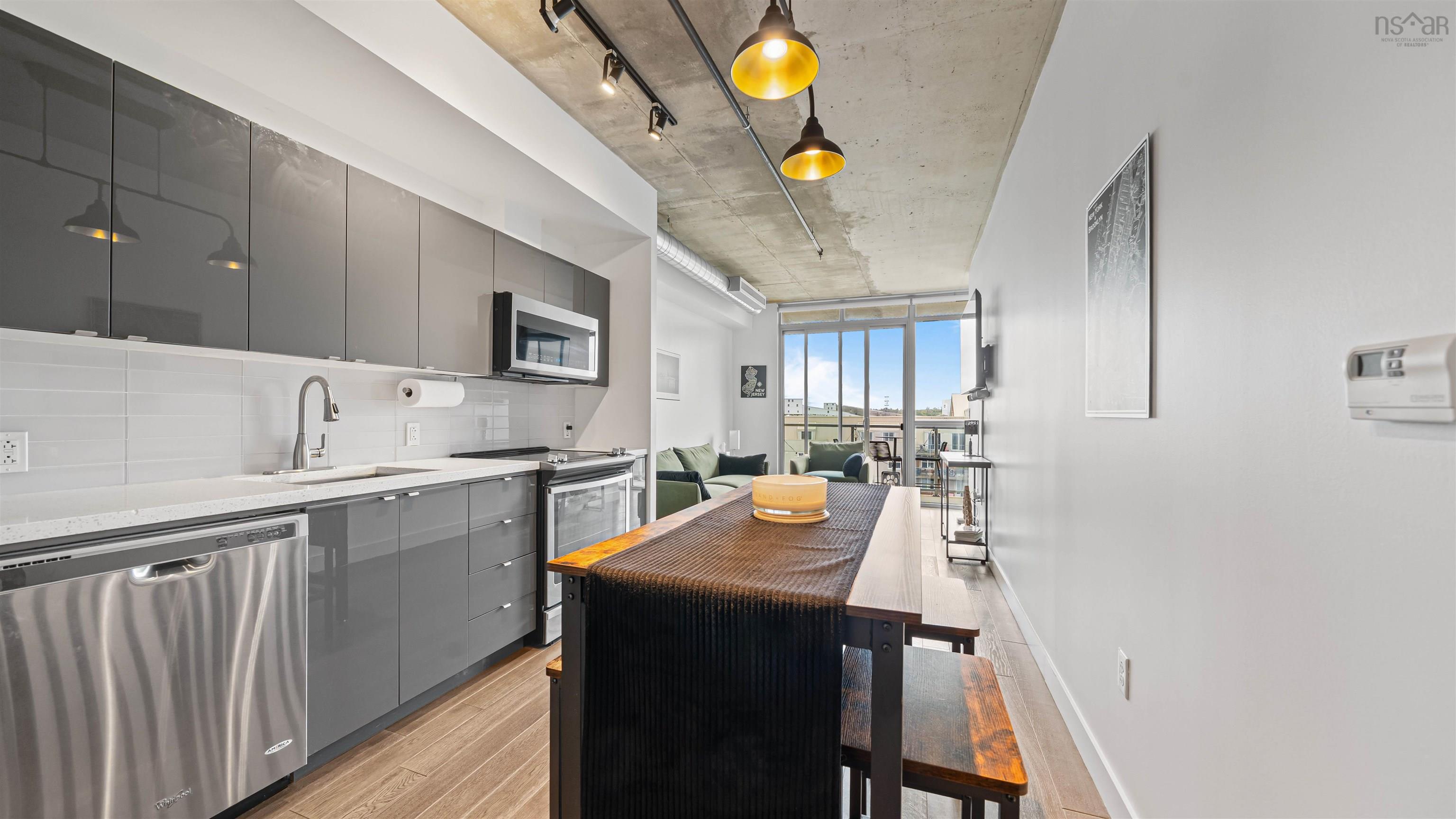 $474,900.00: 515 1065 Barrington Street, Halifax