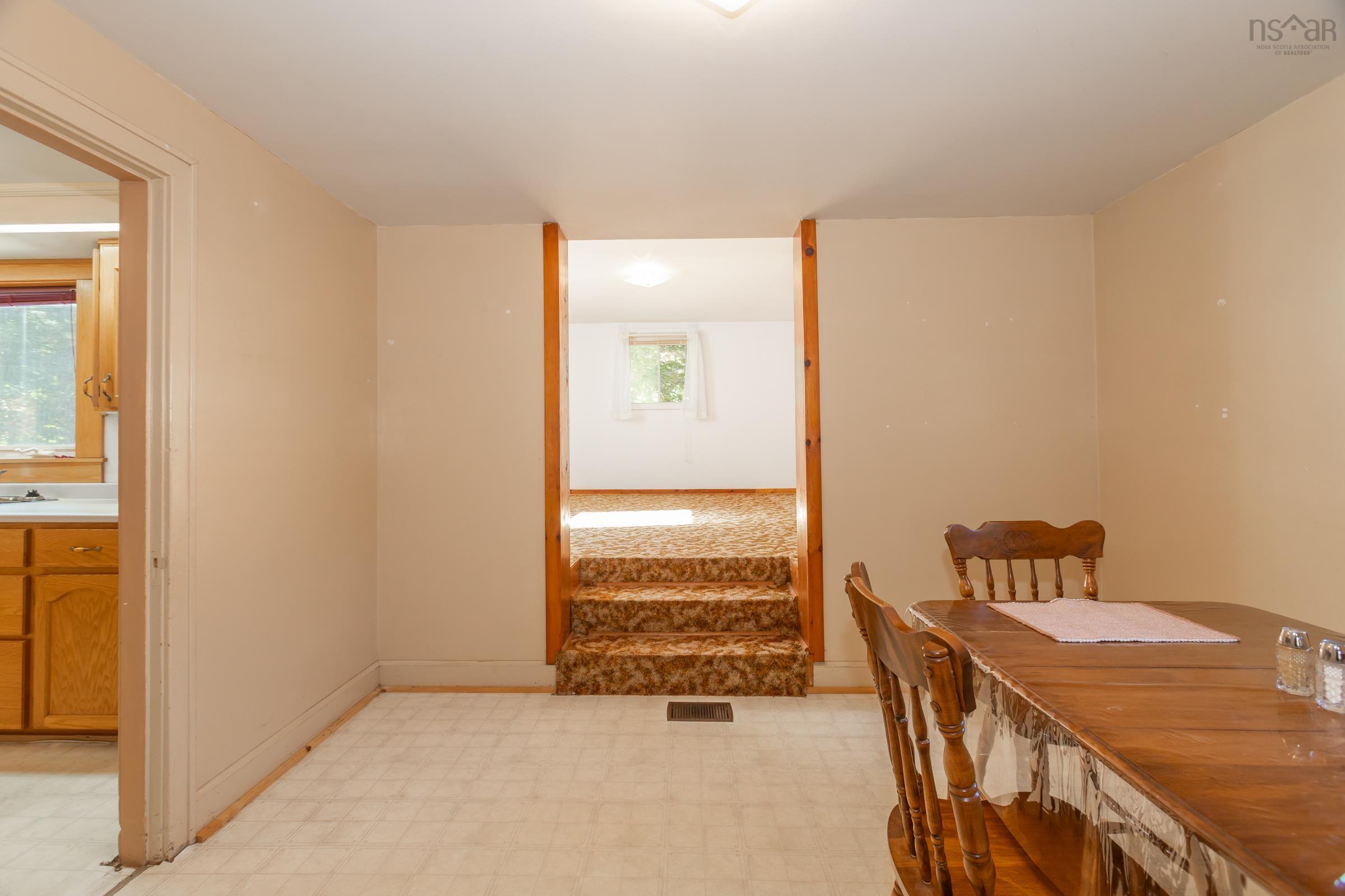 $325,000.00: 9495 Highway 10, Nictaux