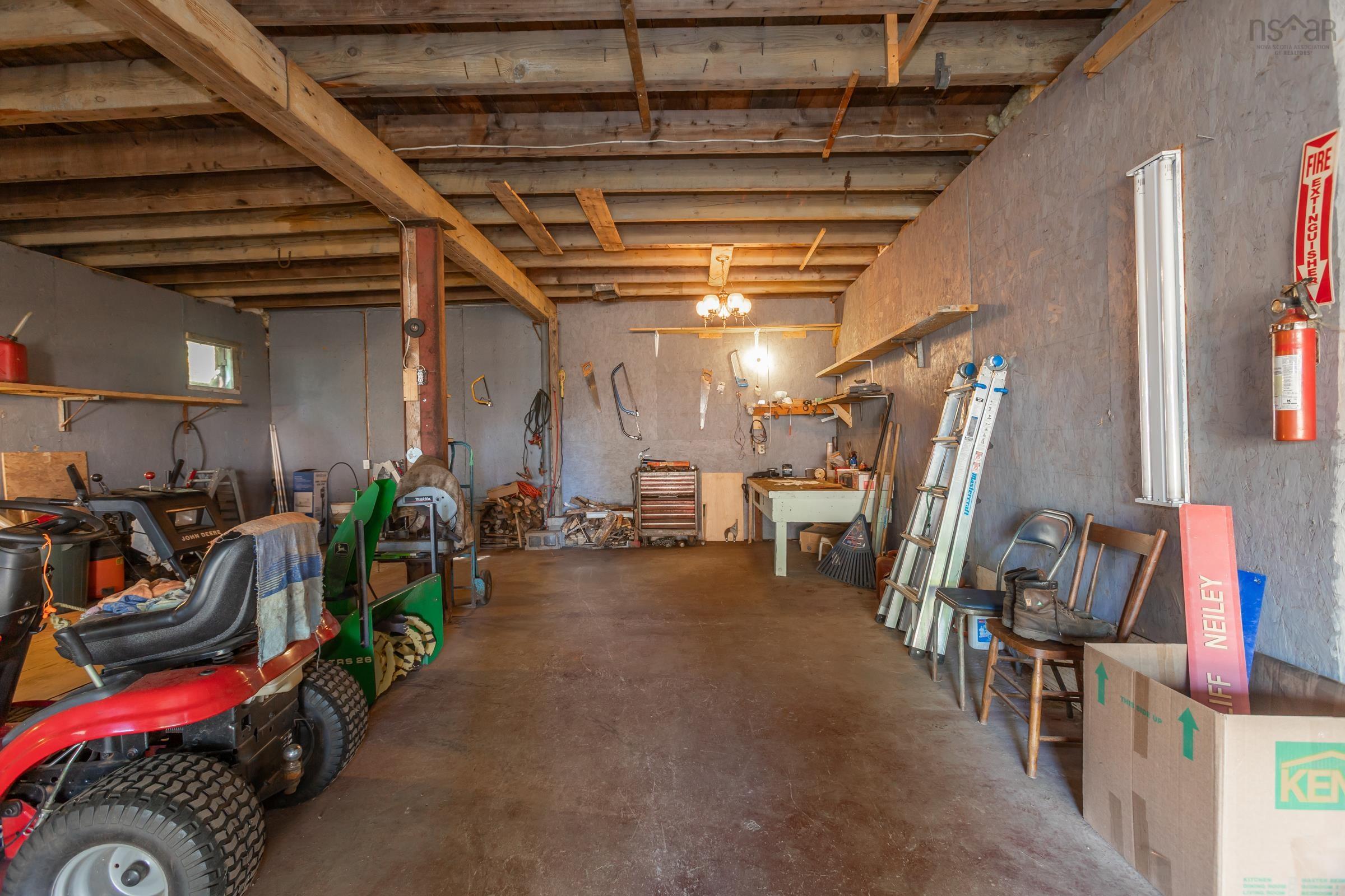 $325,000.00: 9495 Highway 10, Nictaux