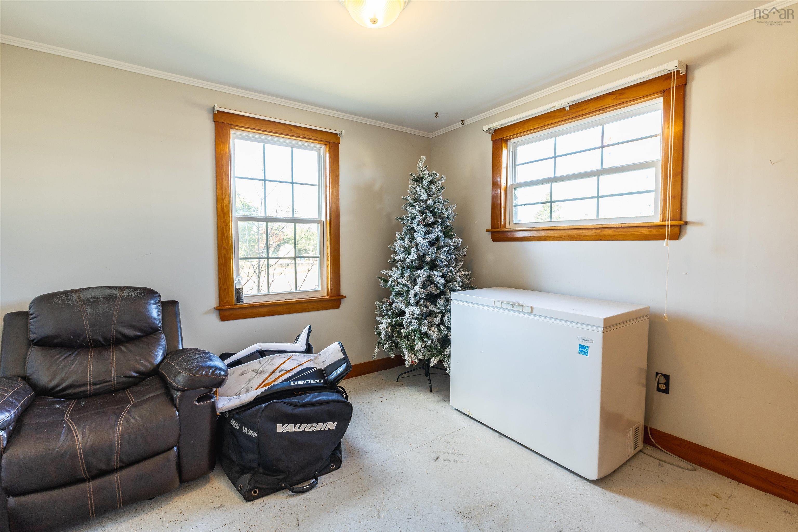 $218,000.00: 41 School Street, Lower West Pubnico