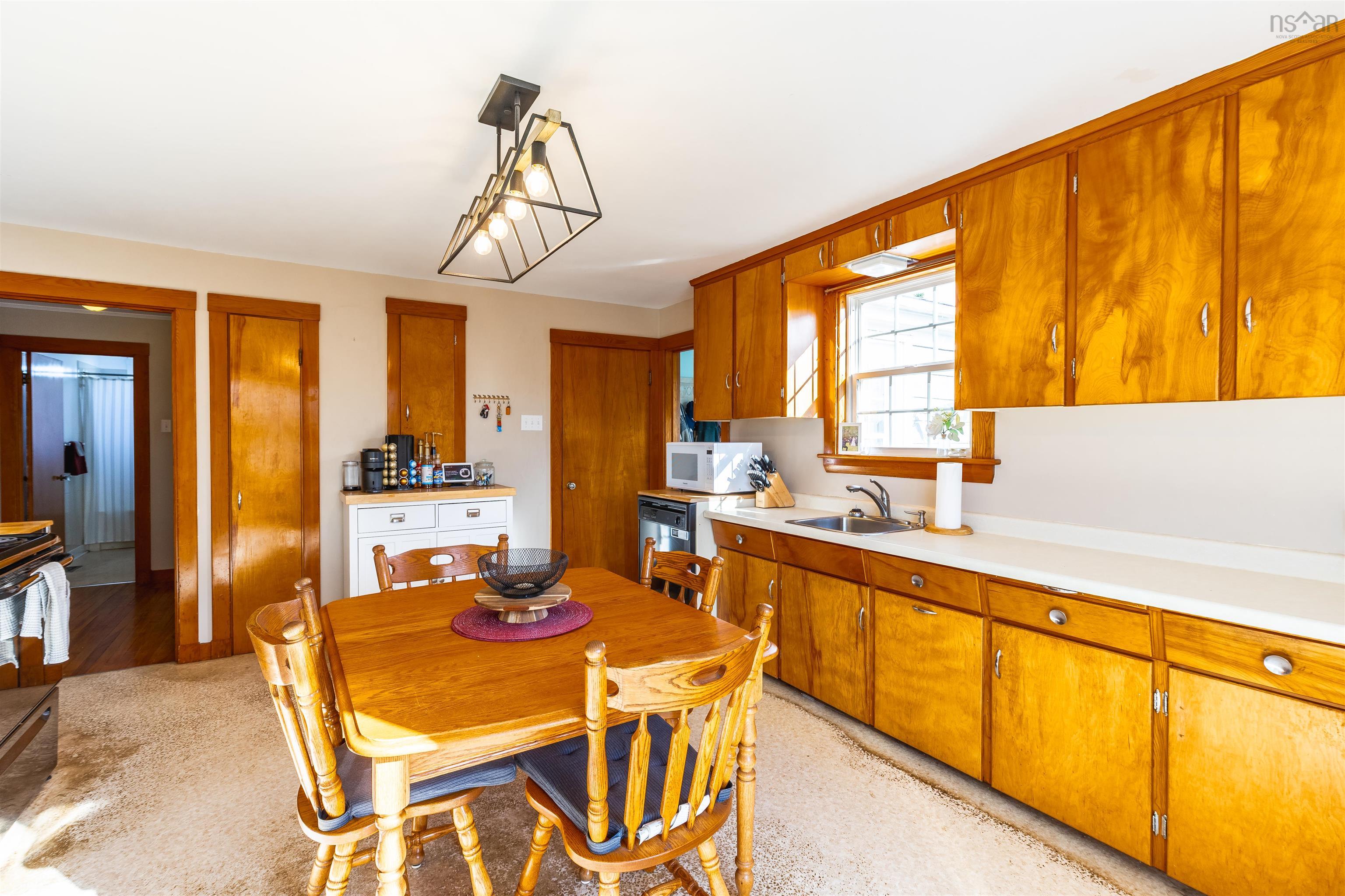 $218,000.00: 41 School Street, Lower West Pubnico