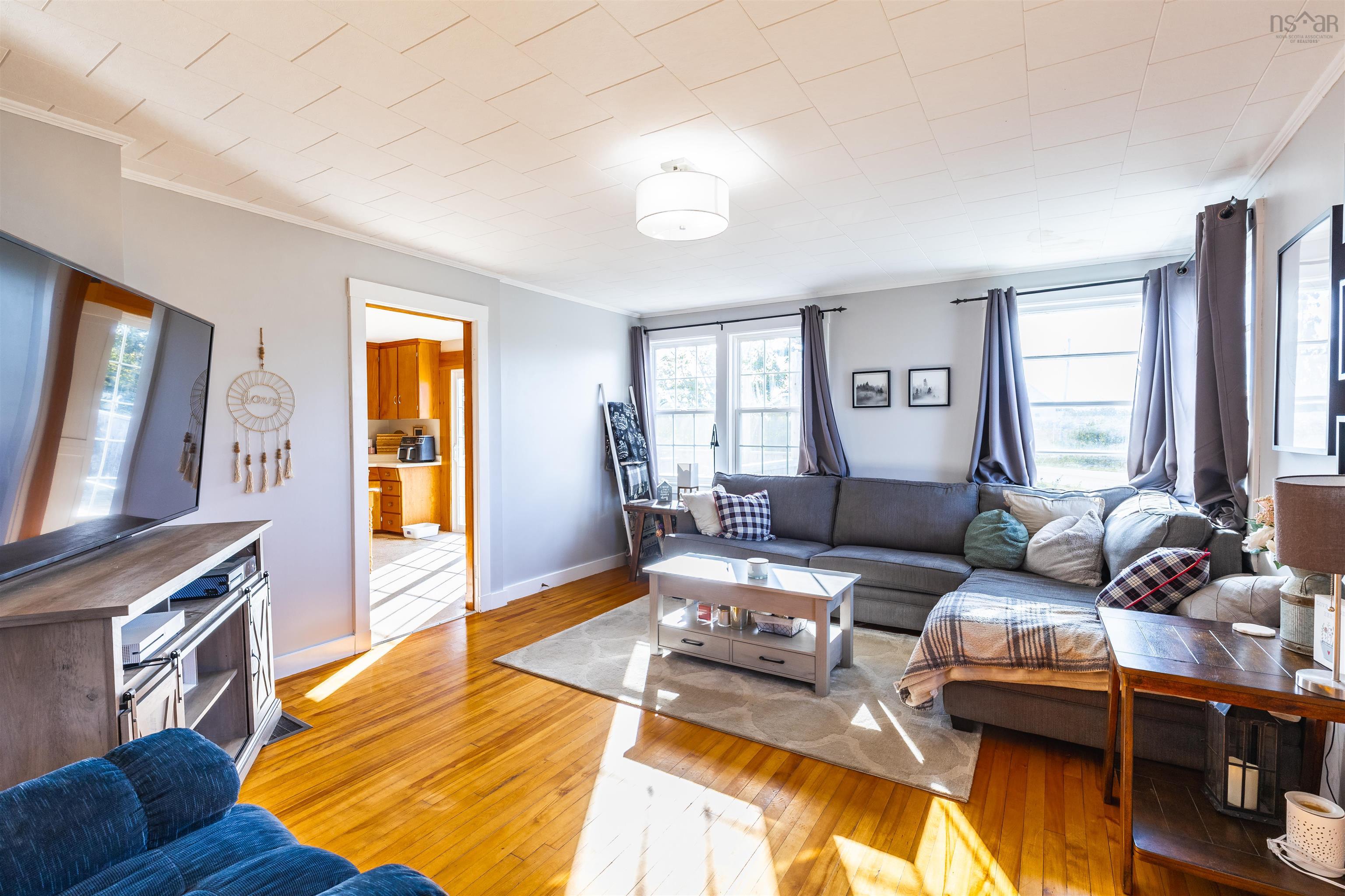 $218,000.00: 41 School Street, Lower West Pubnico
