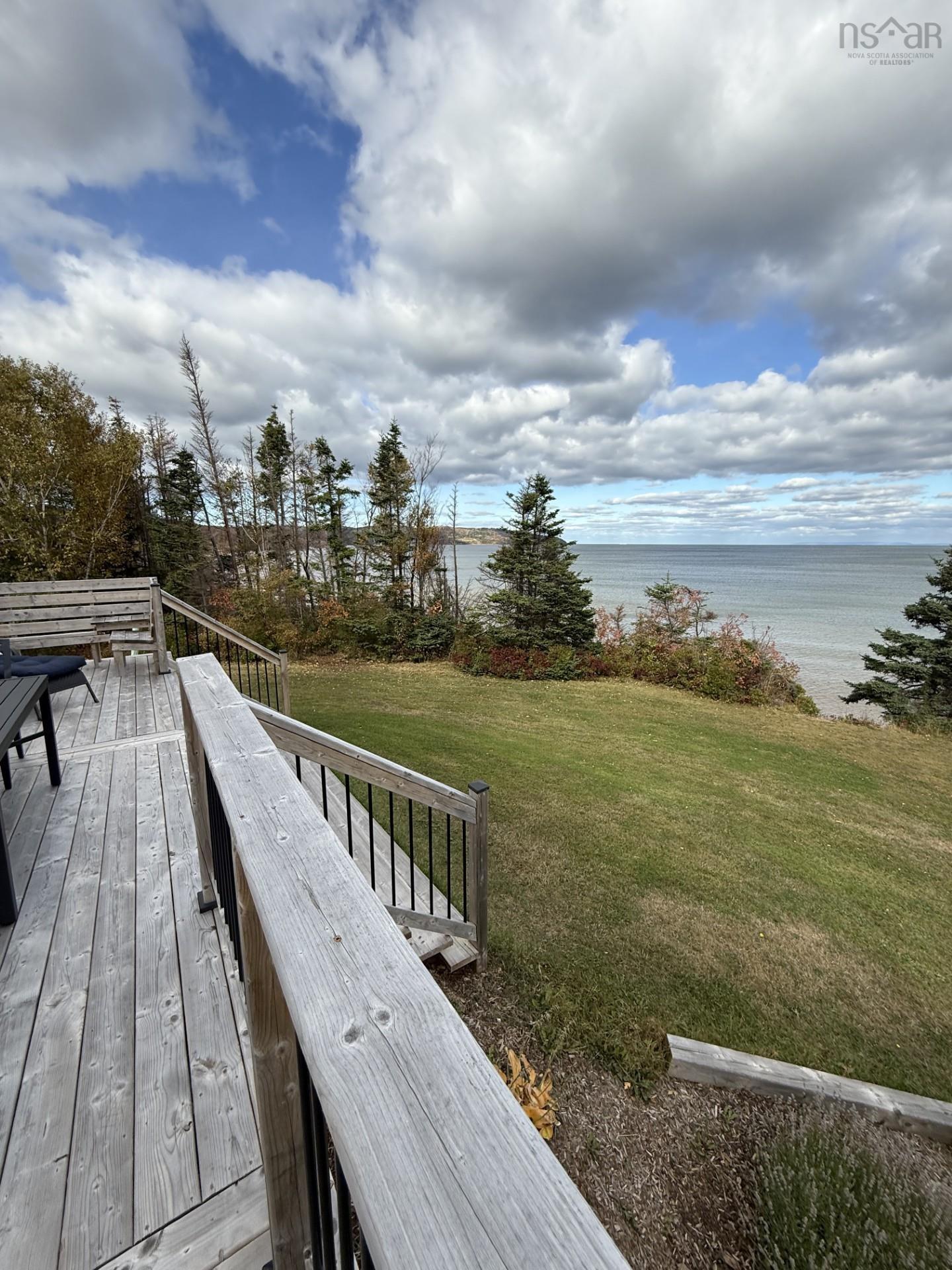 $749,000.00: 5478 HIGHWAY 337, CAPE GEORGE, ANT. CO. N.S., Cape George
