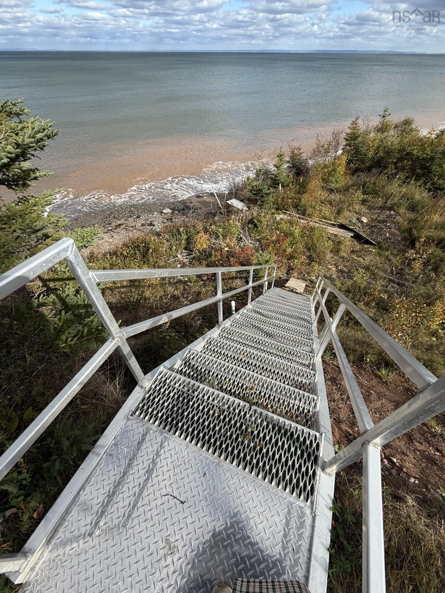 $749,000.00: 5478 HIGHWAY 337, CAPE GEORGE, ANT. CO. N.S., Cape George
