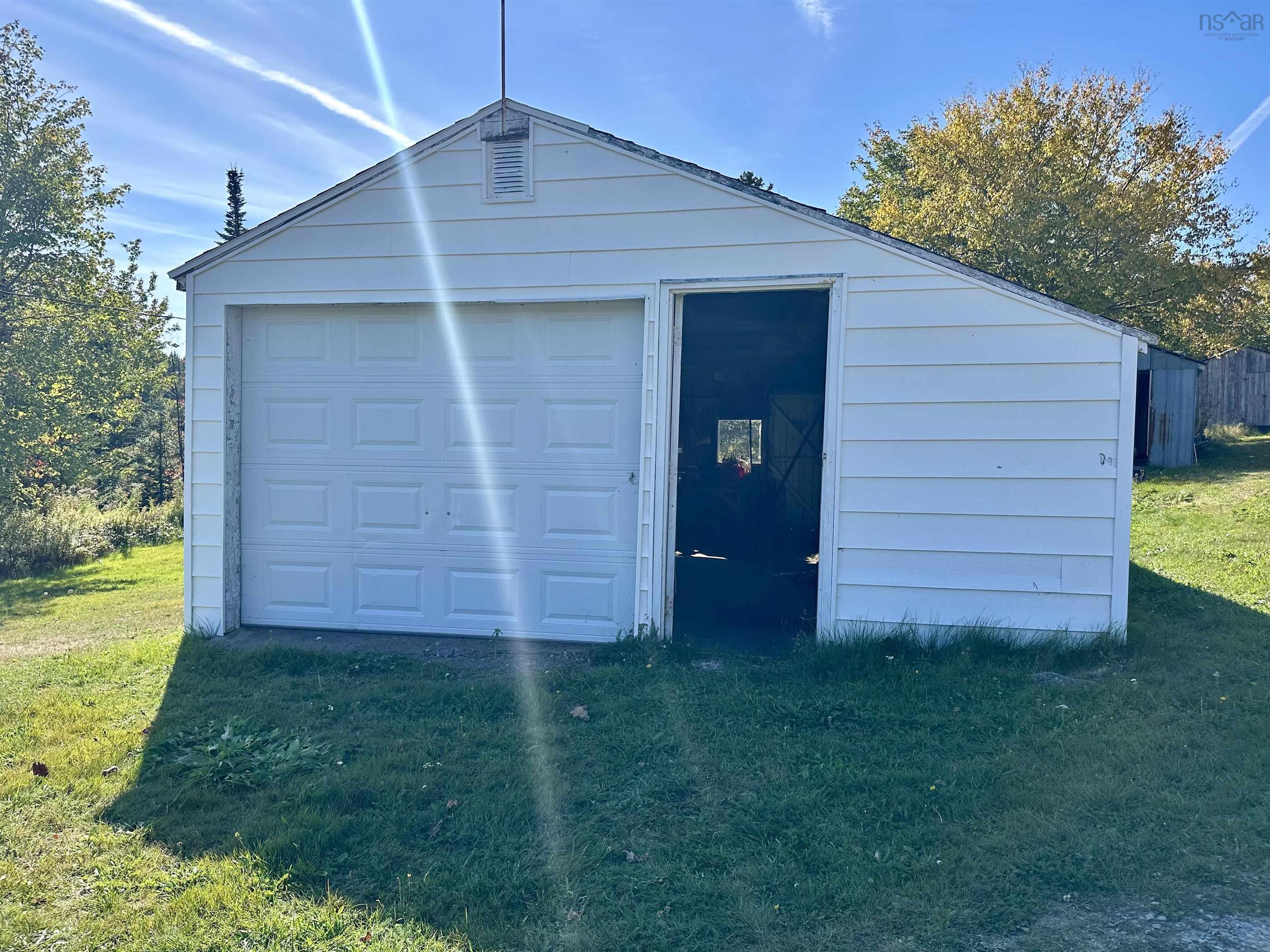 $209,900.00: 46 Beaver Harbour Road, Beaver Harbour