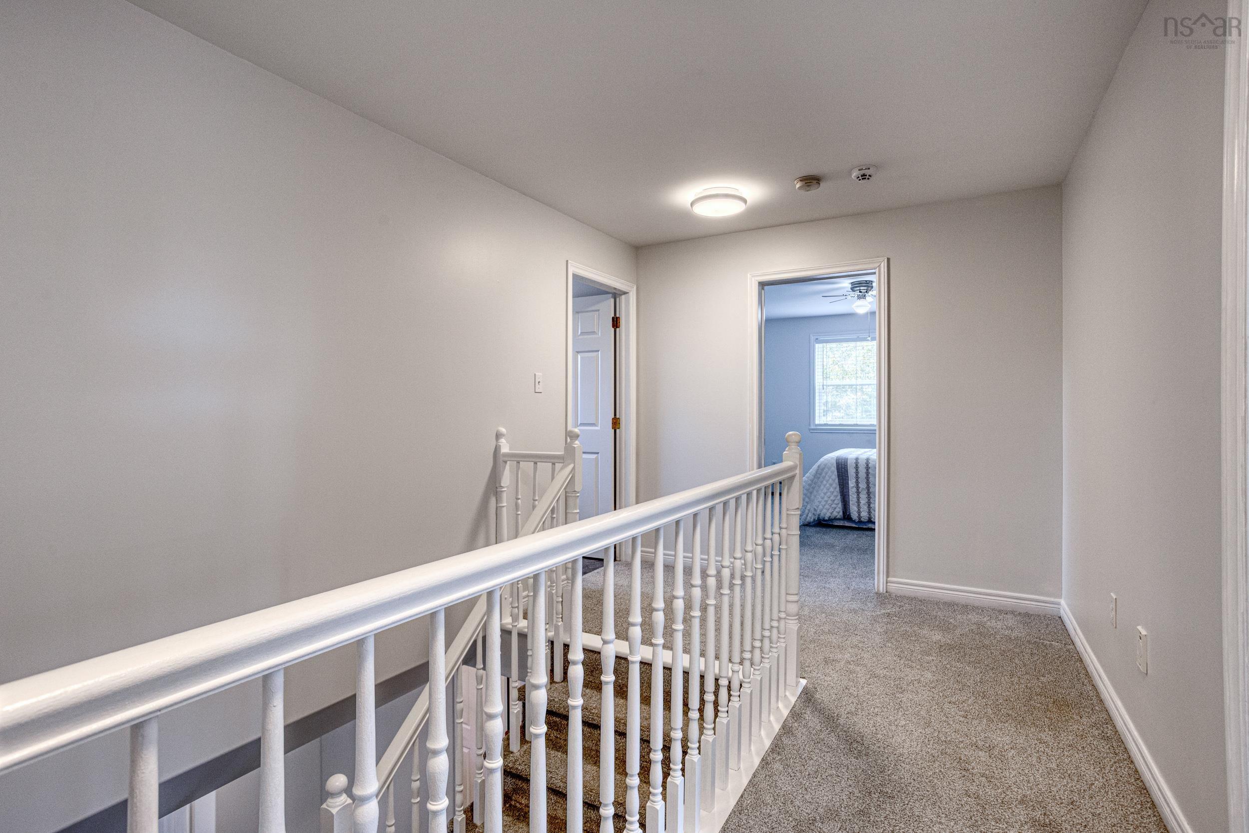 $850,000.00: 55 SUMMIT Crescent, Upper Tantallon