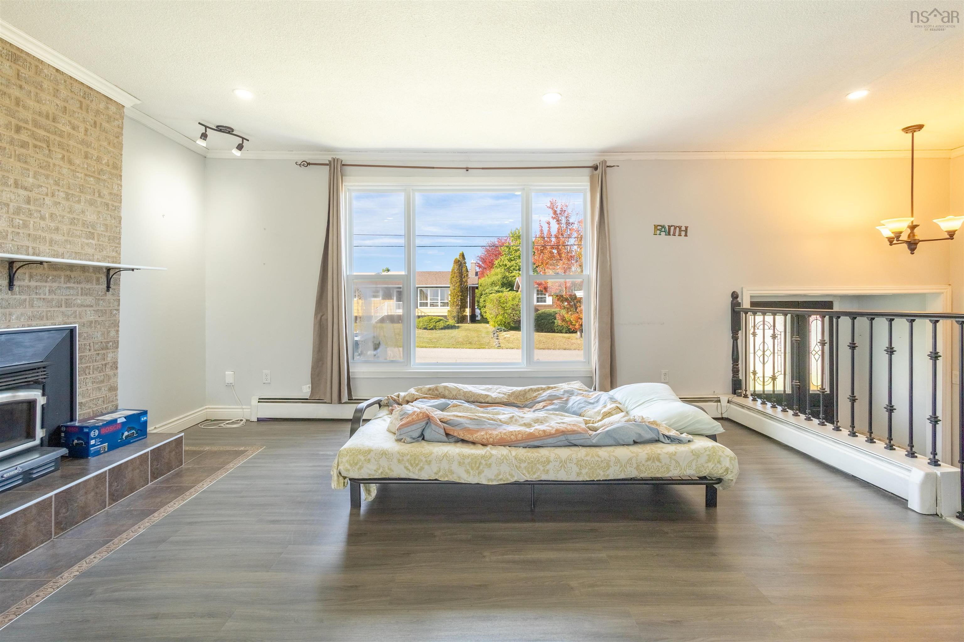 $339,000.00: 7 Thistle Drive, North Sydney