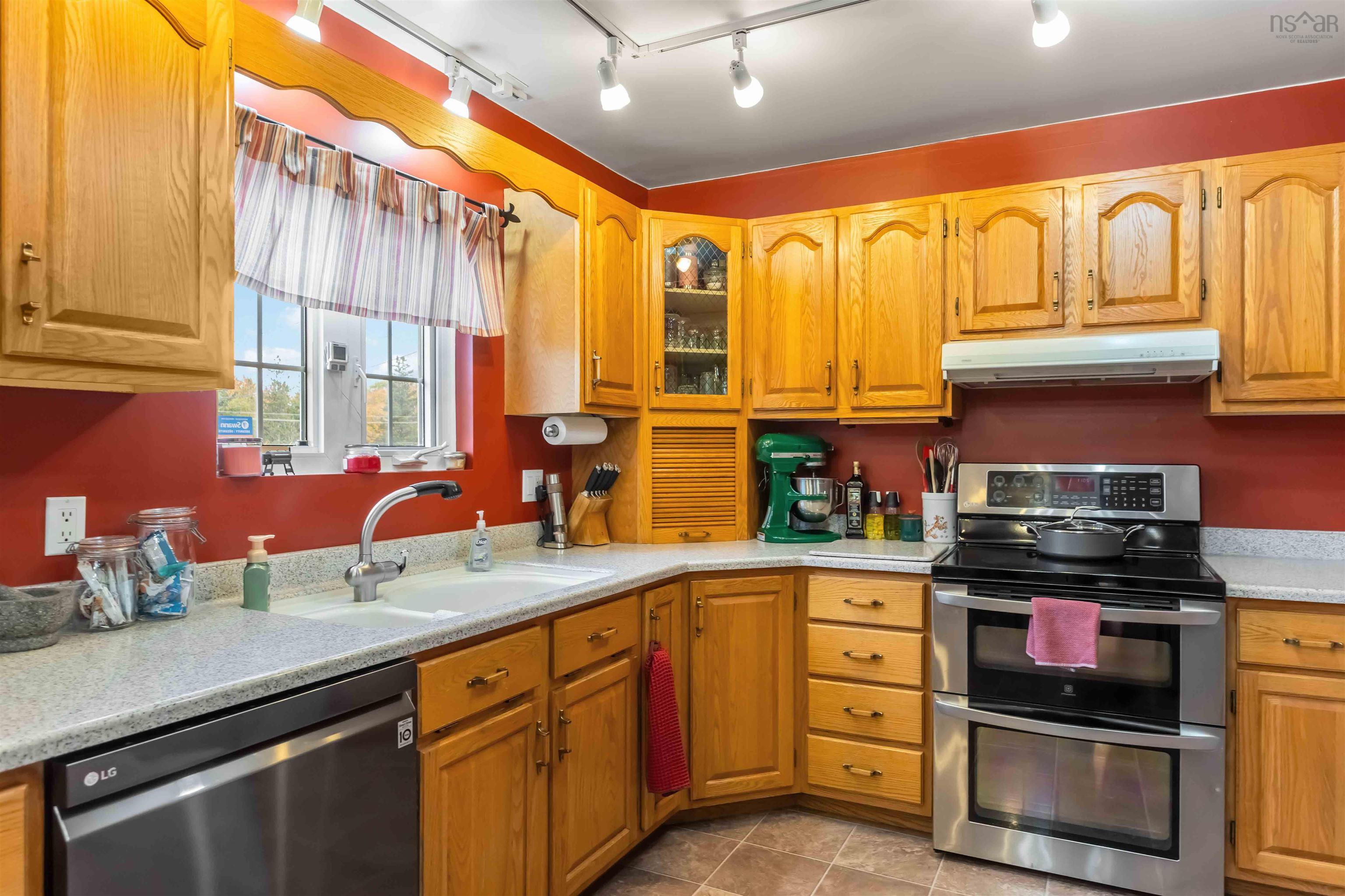 $479,000.00: 60 Weymouth Falls Road, Weymouth