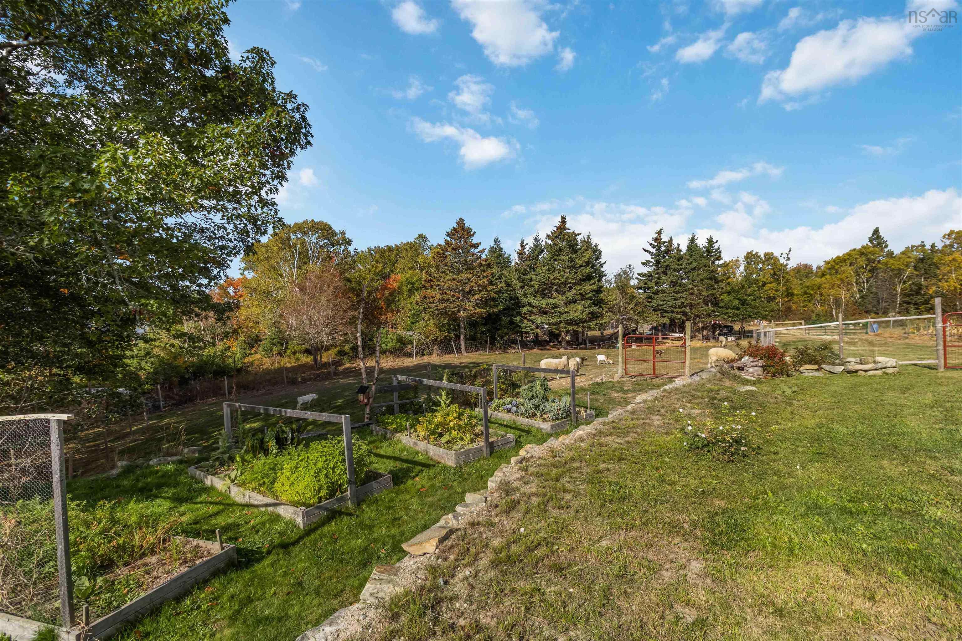 $1,100,000.00: 8981 Highway 331, Voglers Cove