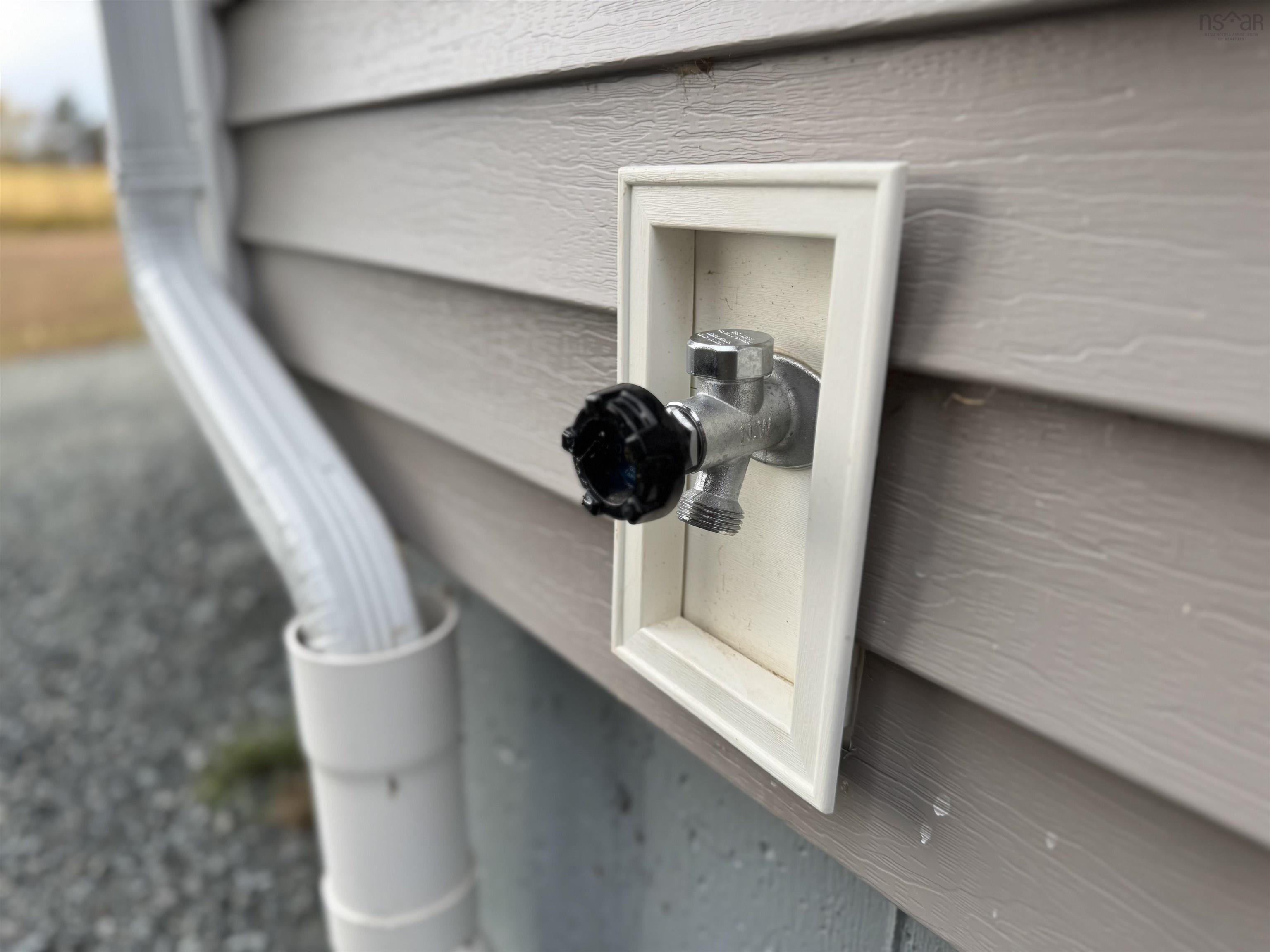 $449,000.00: 51 Five Point Road, Lower Debert