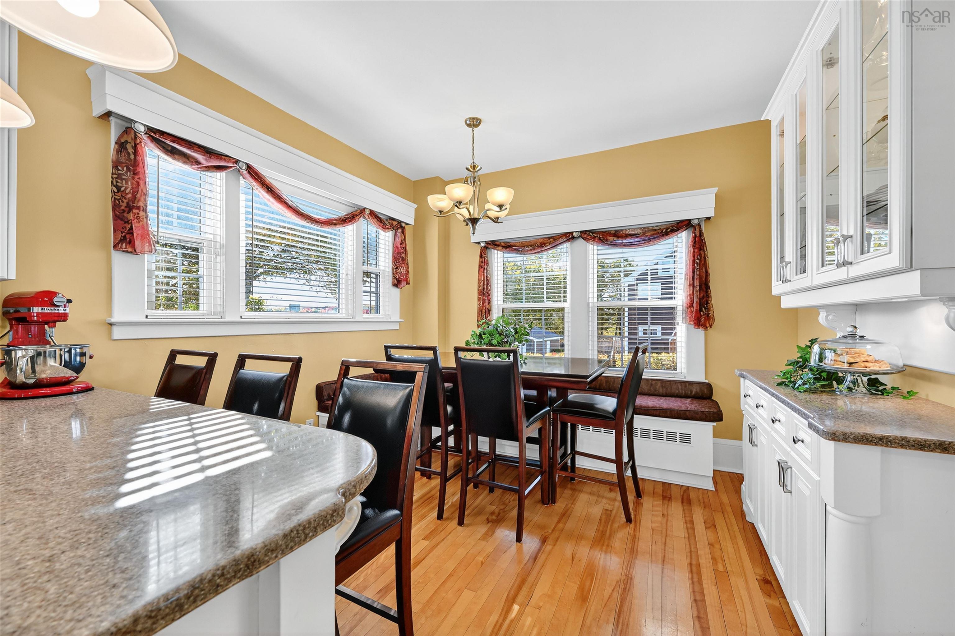 $369,900.00: 164 ROYAL Avenue, Sydney