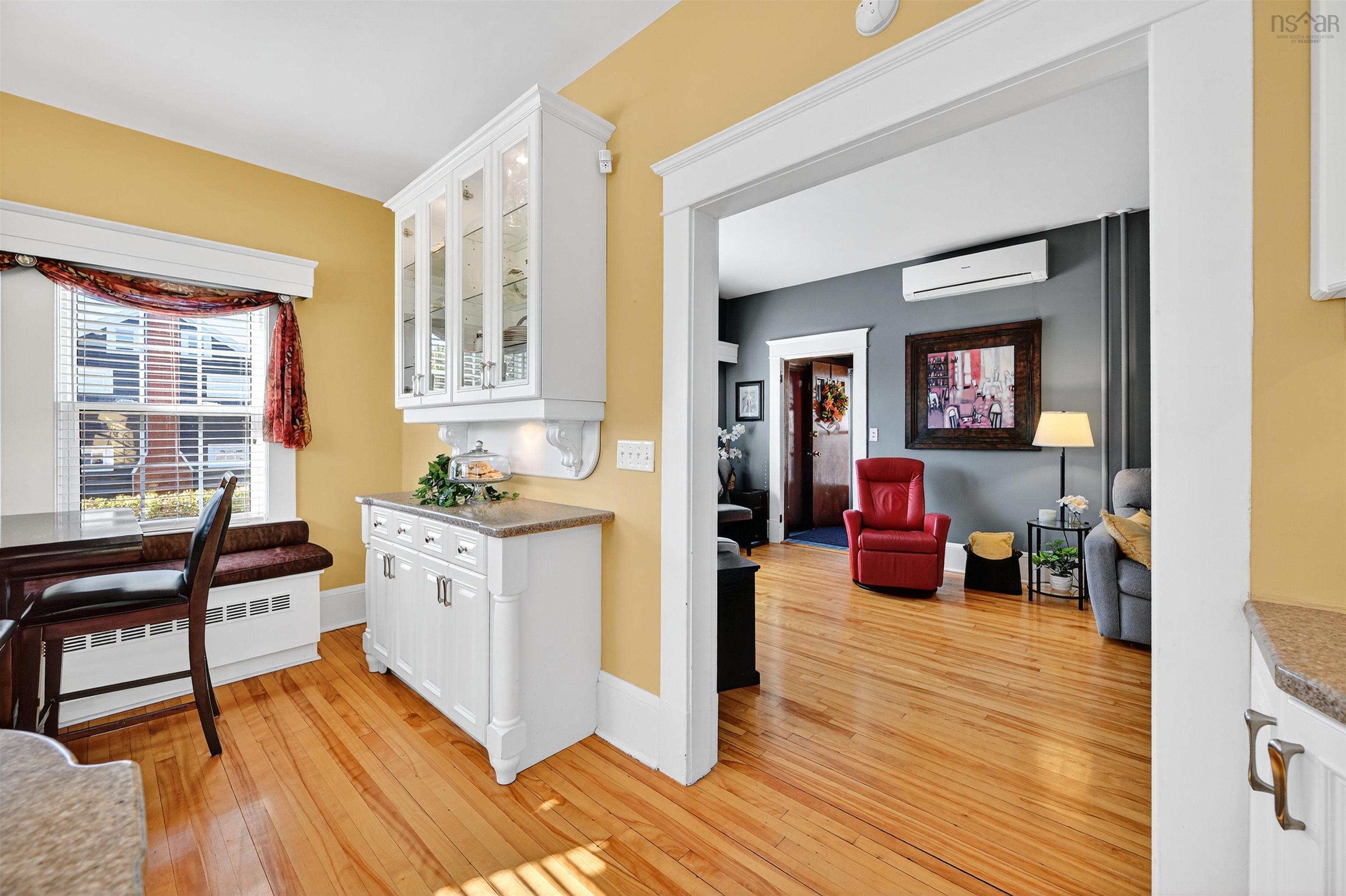 $369,900.00: 164 ROYAL Avenue, Sydney