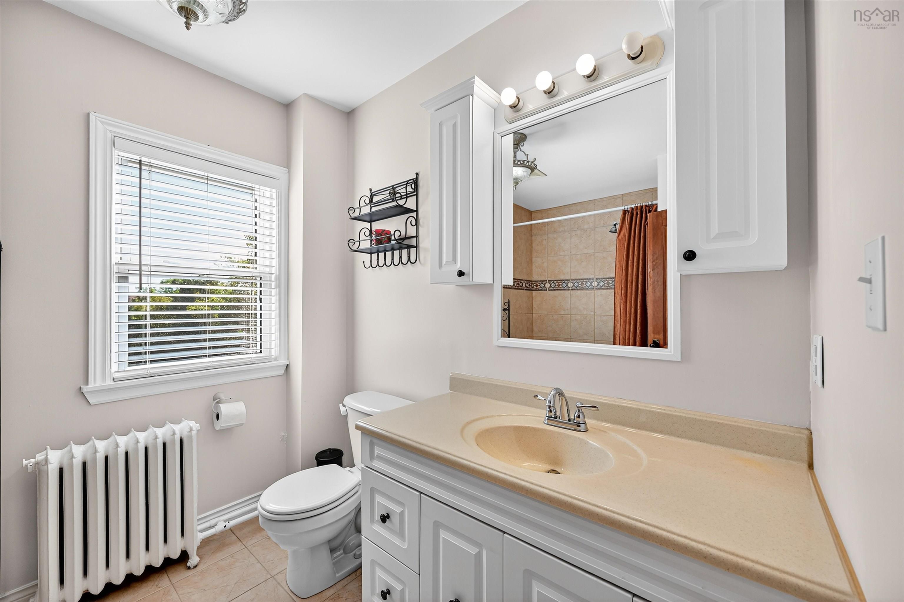 $369,900.00: 164 ROYAL Avenue, Sydney