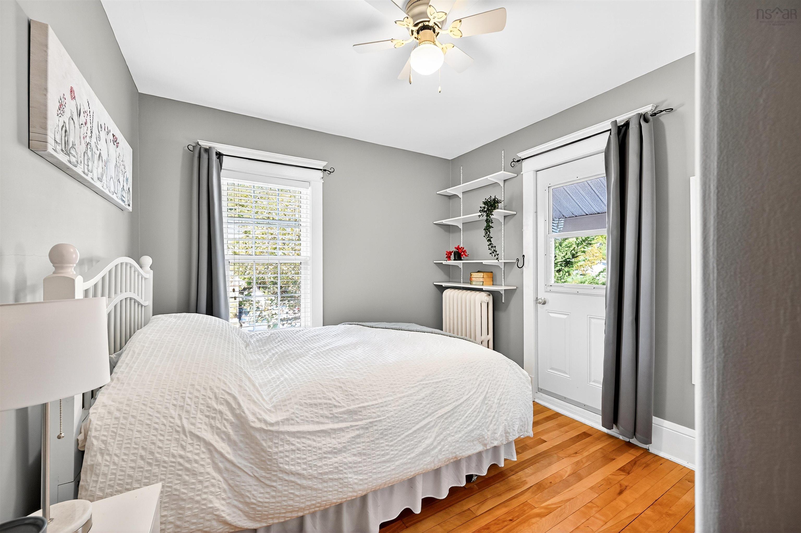 $369,900.00: 164 ROYAL Avenue, Sydney