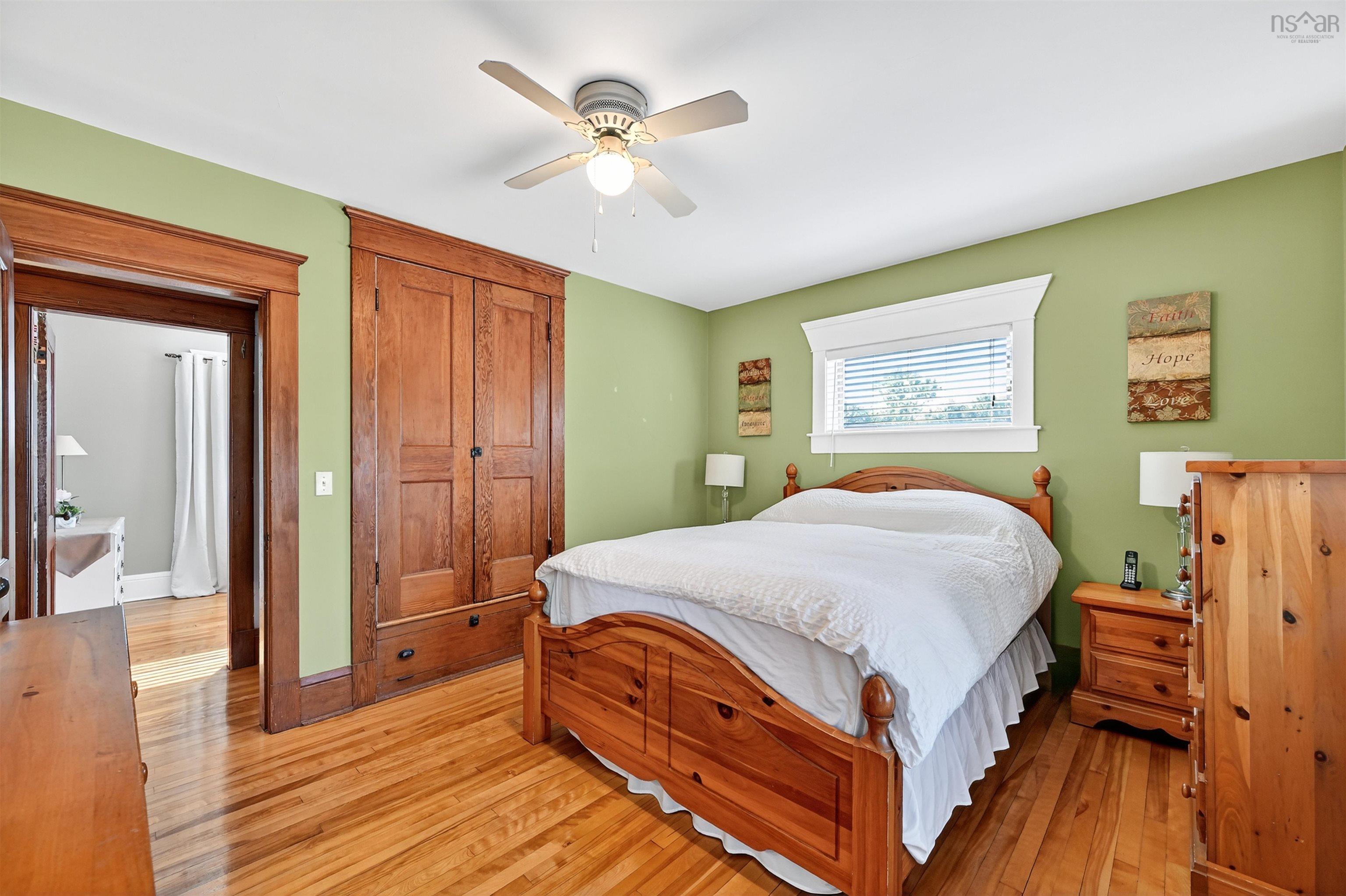 $369,900.00: 164 ROYAL Avenue, Sydney