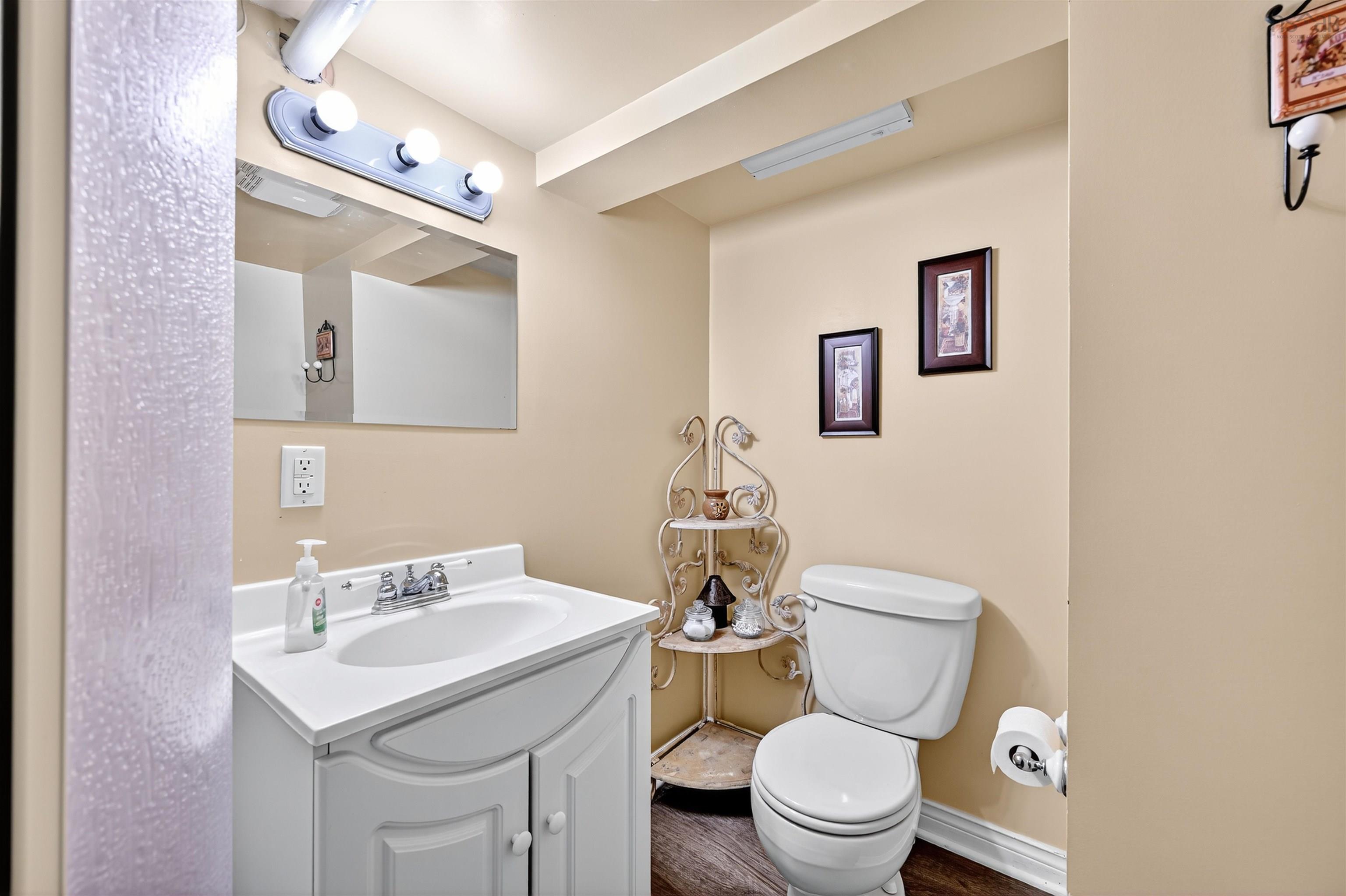 $369,900.00: 164 ROYAL Avenue, Sydney