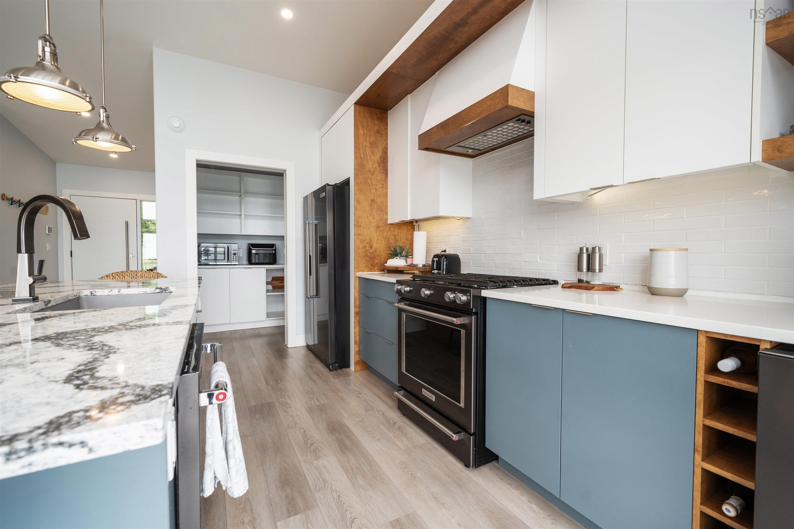 $1,745,000.00: 41 Rose Heath Lane, Little Harbour