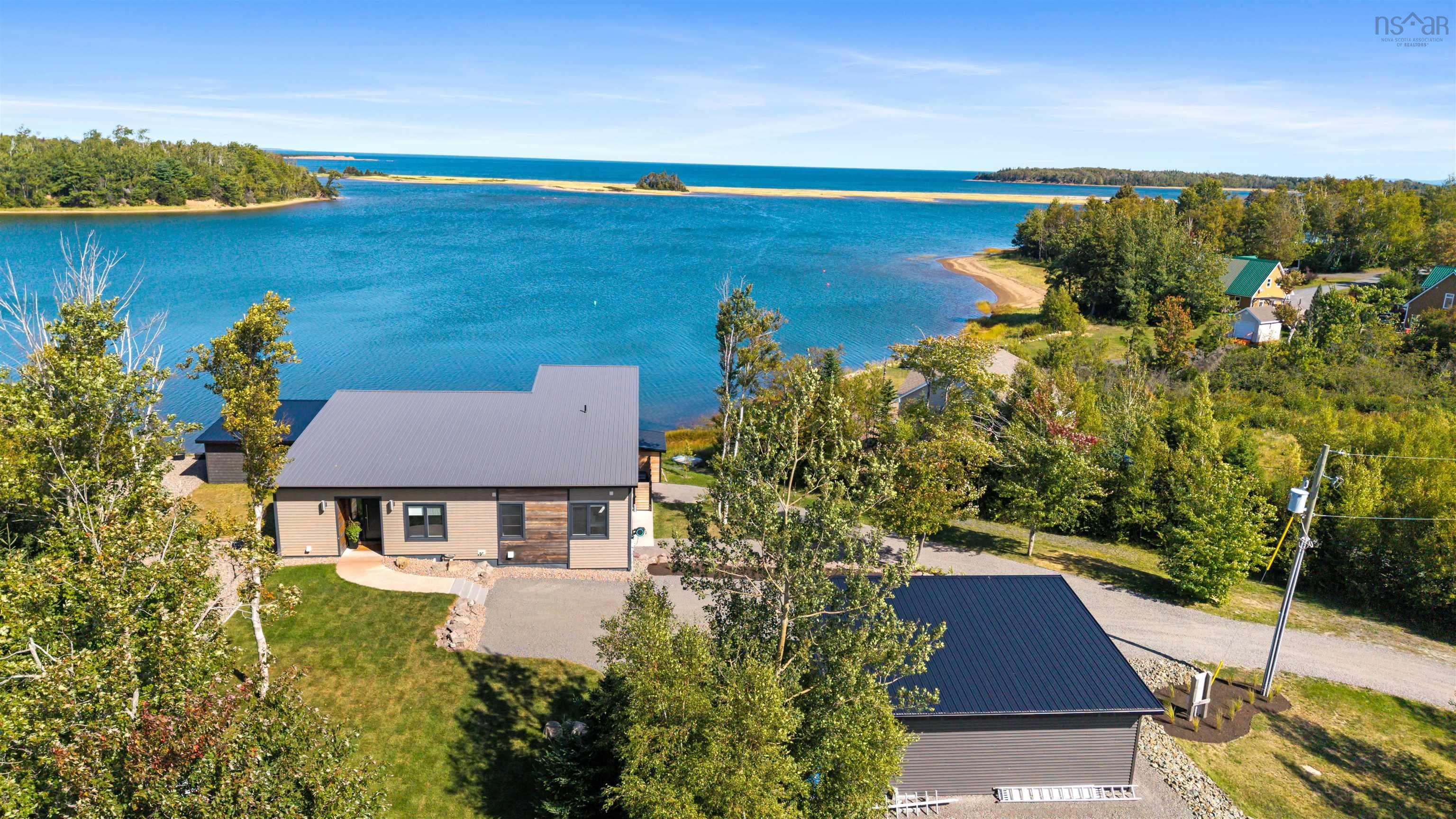 $1,745,000.00: 41 Rose Heath Lane, Little Harbour
