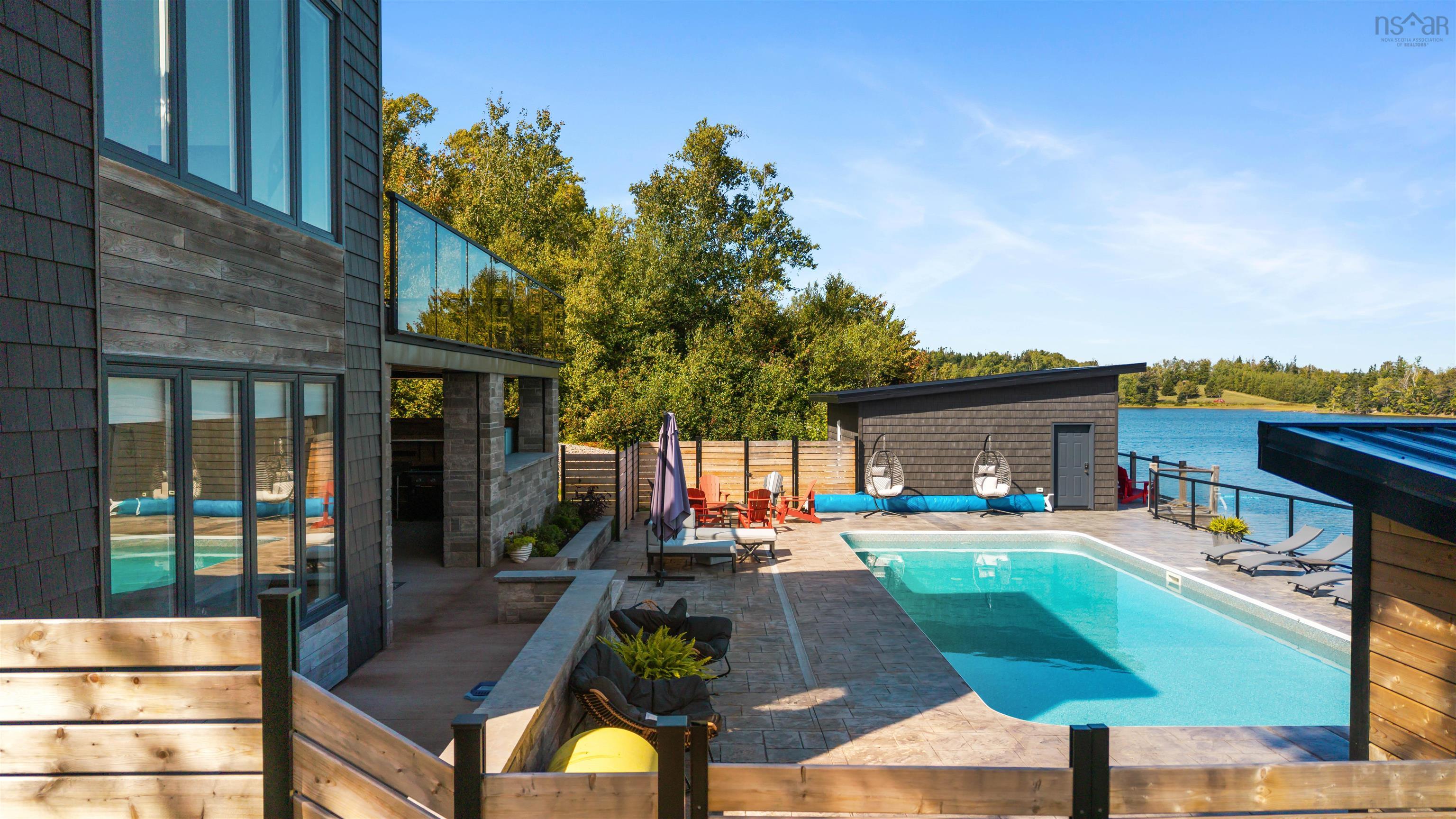 $1,745,000.00: 41 Rose Heath Lane, Little Harbour