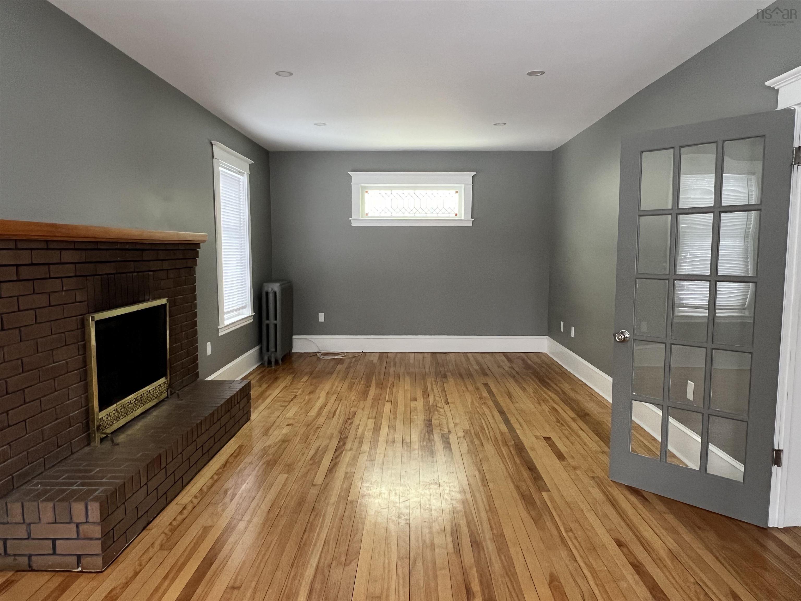 $279,000.00: 18 Claremont Avenue, Stellarton