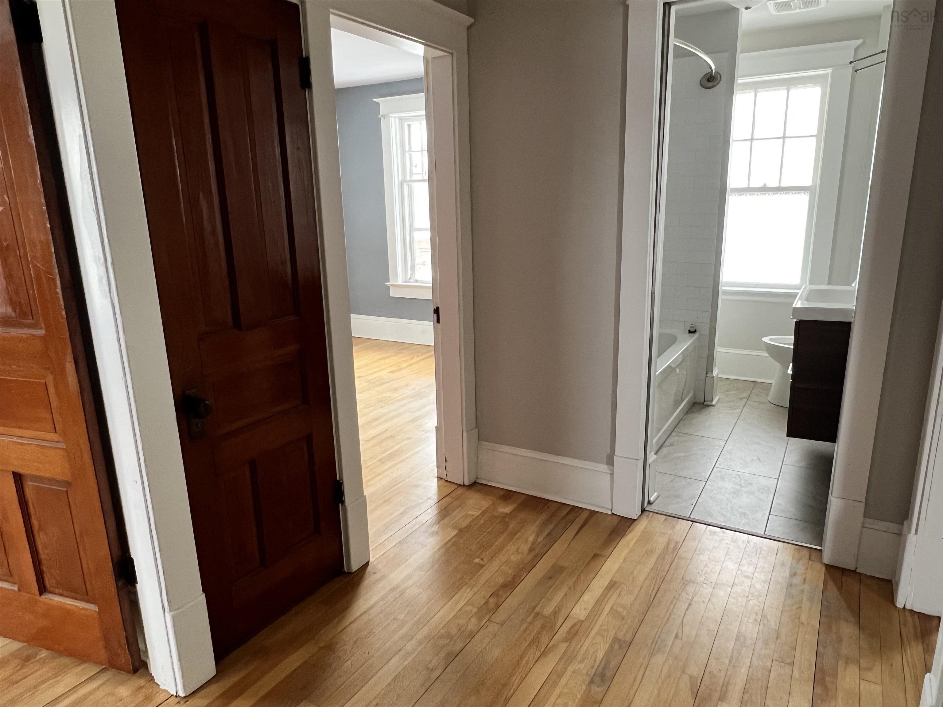 $279,000.00: 18 Claremont Avenue, Stellarton