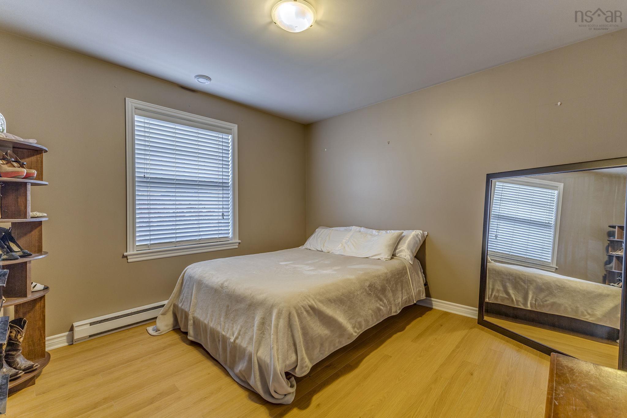 $389,000.00: 228 Greenhill Road, Alma