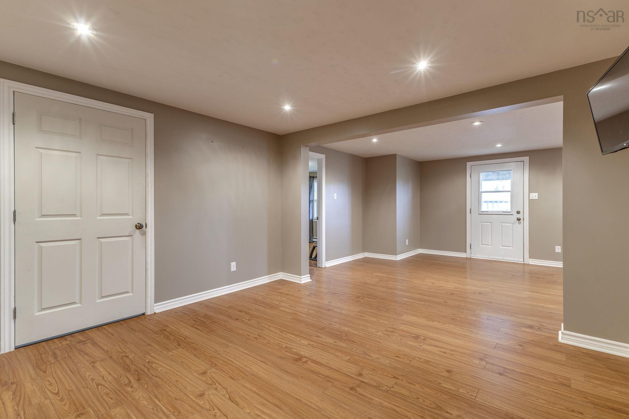 $389,000.00: 228 Greenhill Road, Alma