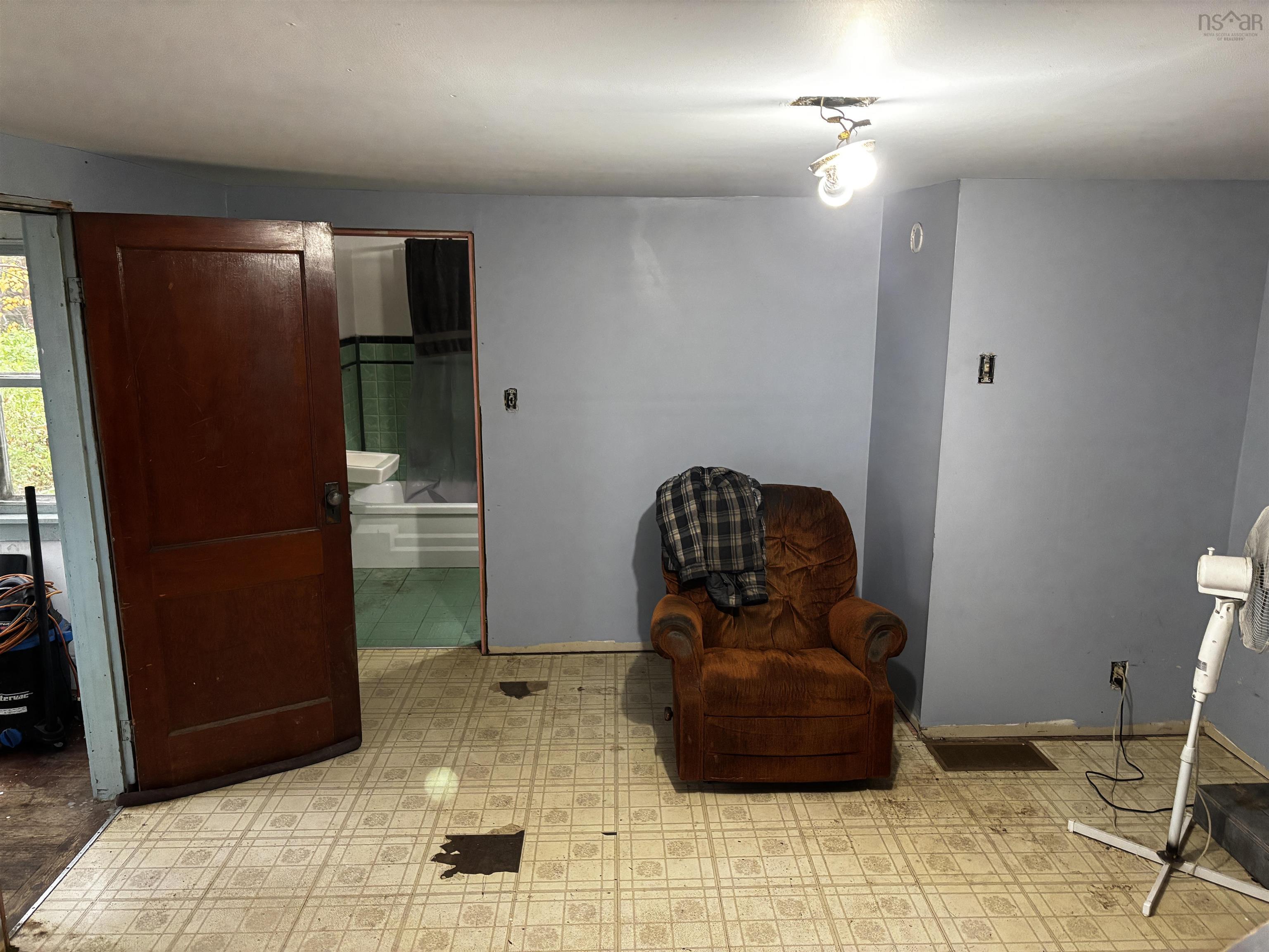 $159,000.00: 149 Long Beach Road, West Glenmont