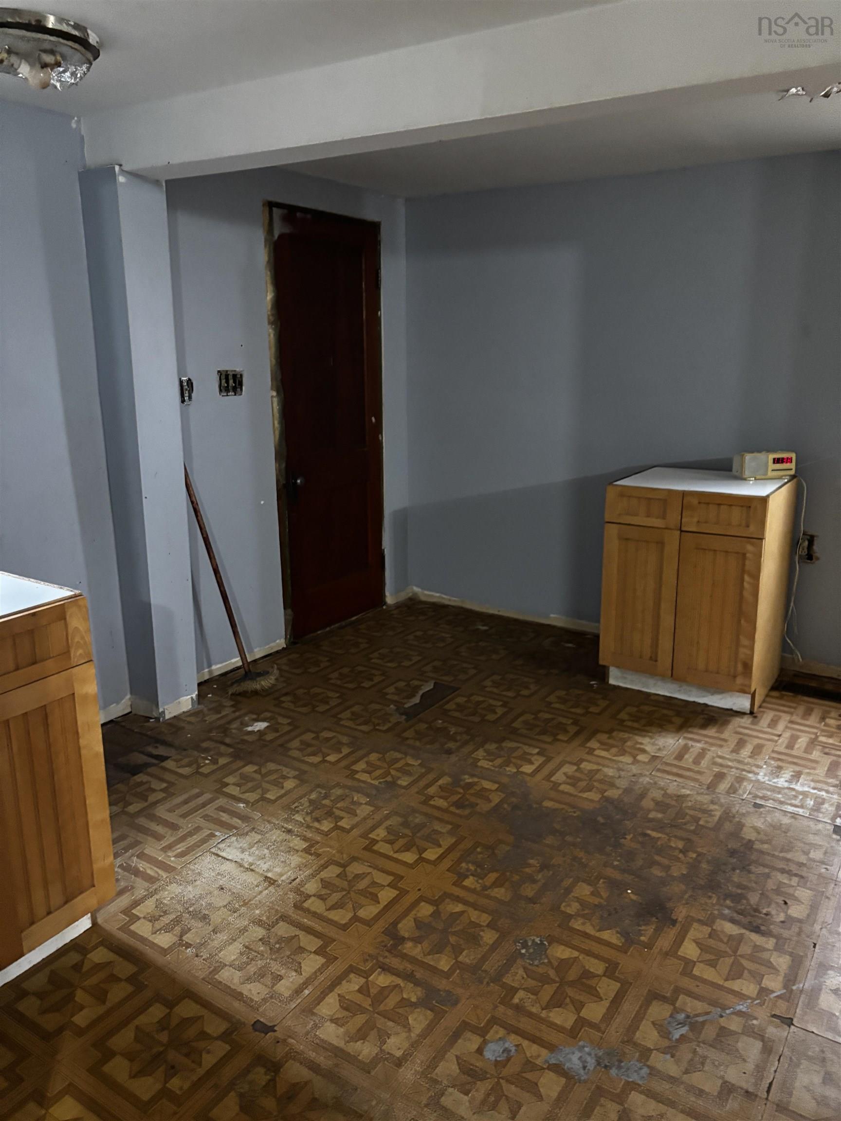 $159,000.00: 149 Long Beach Road, West Glenmont