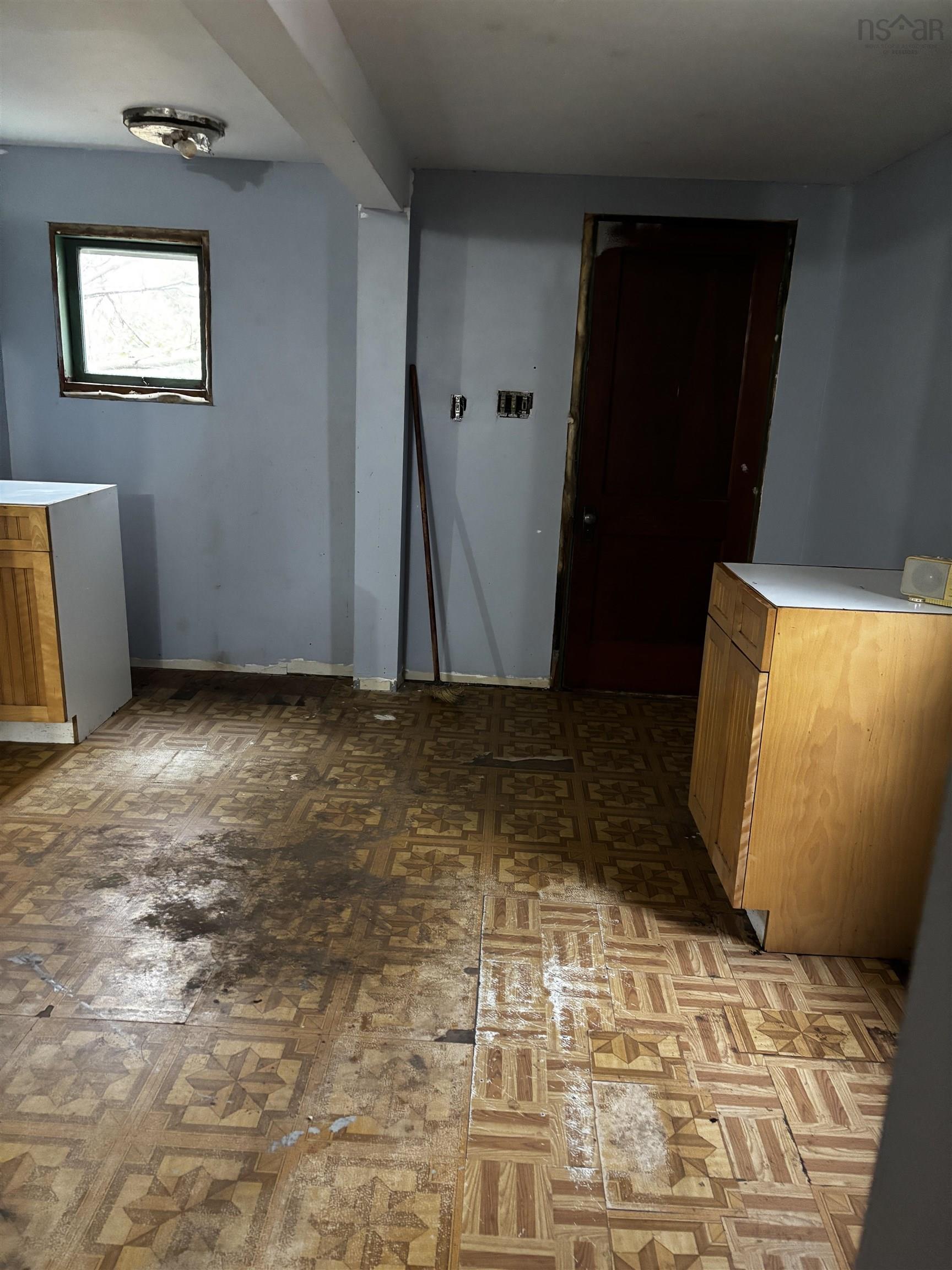 $159,000.00: 149 Long Beach Road, West Glenmont