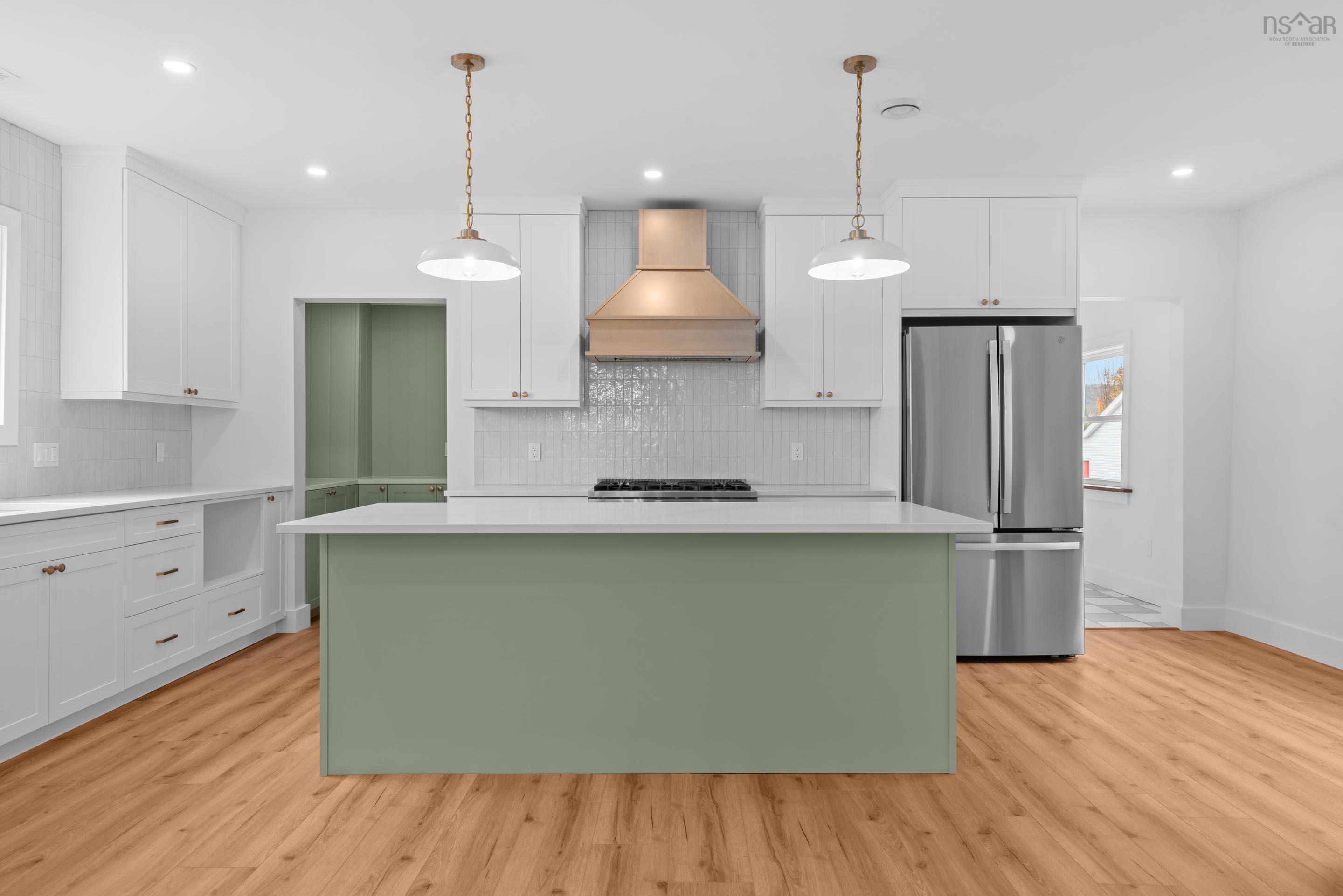 $799,900.00: 2567 Highway 358, Norths Corner