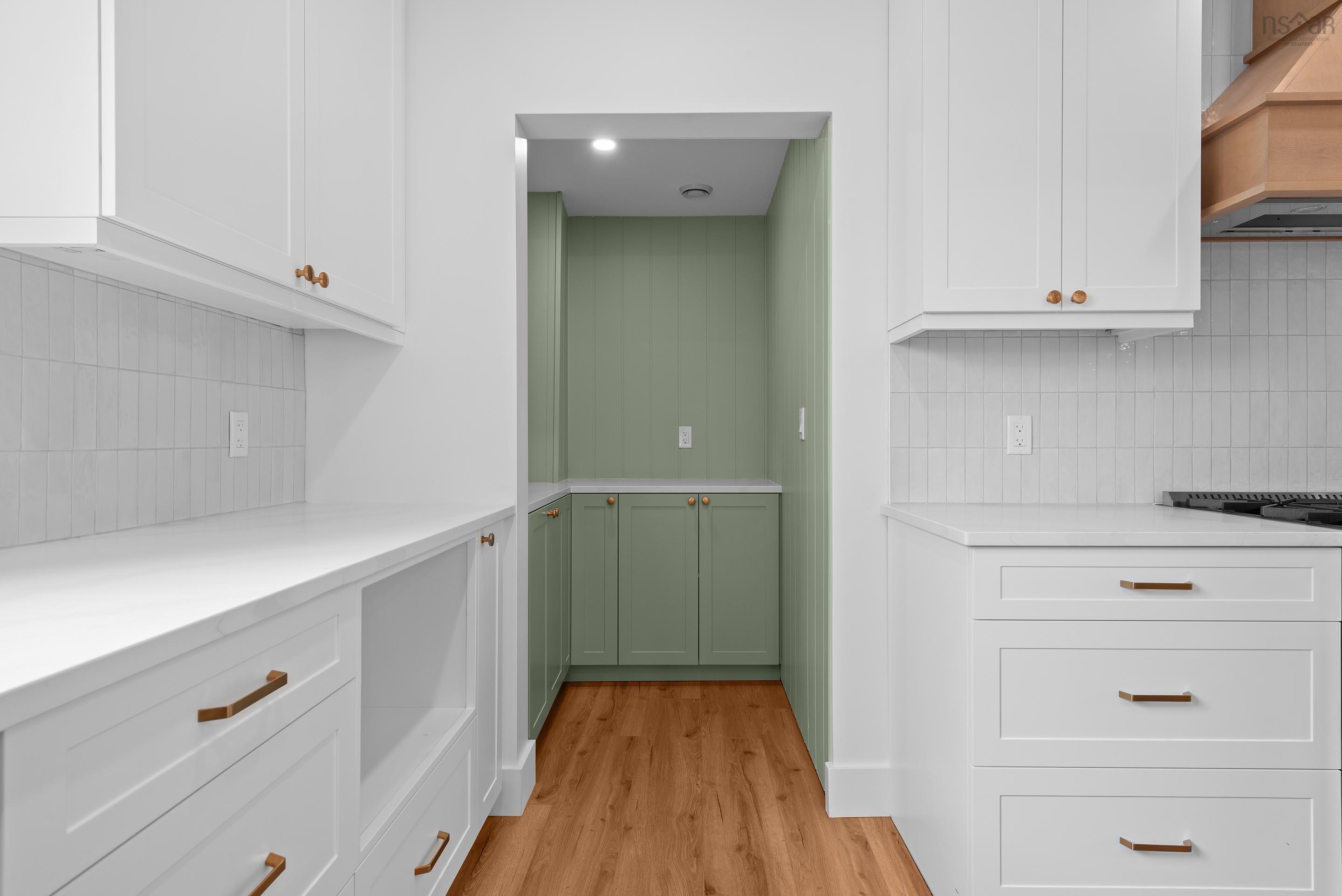 $799,900.00: 2567 Highway 358, Norths Corner